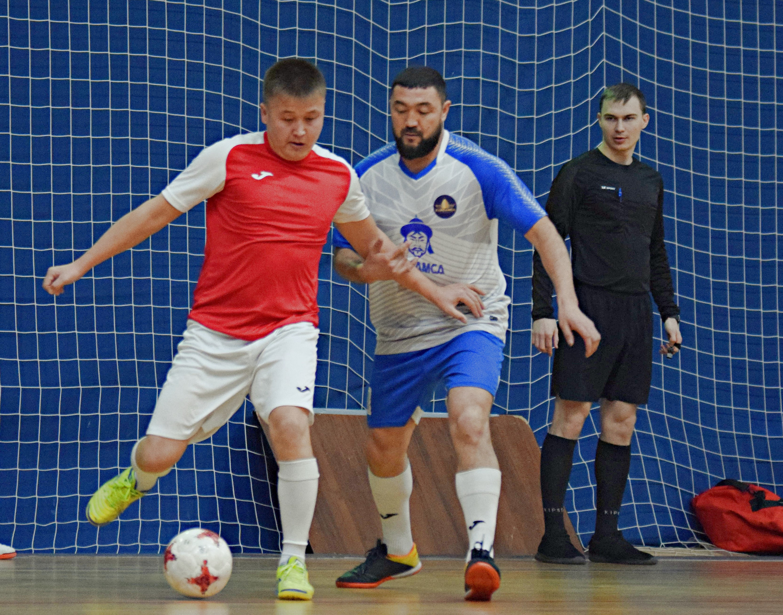 ИМФЛ | Интернациональная Мини-Футбольная Лига. «Фотографии в журналах: максимум жизнеподобия, минимум жизни. "