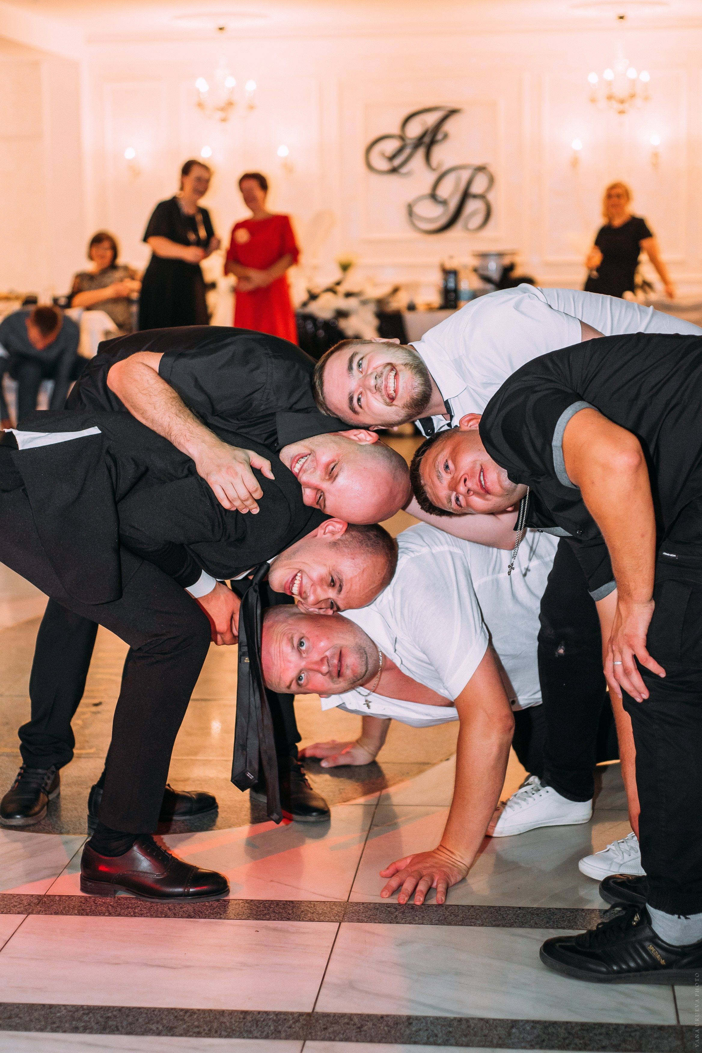 Виталий и Ангелина. Свадебный и контент- фотограф в Тольятти, Самаре, Москве Яна Уруева