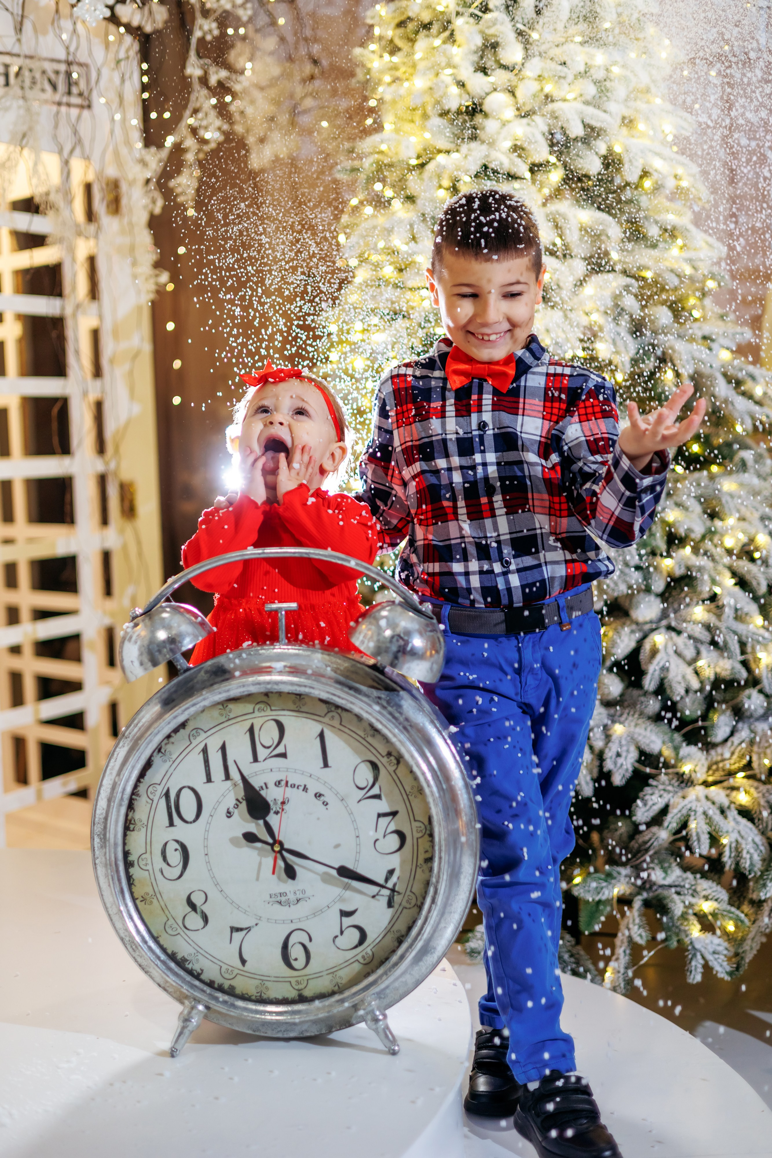 Юля с семьей Новый год 25