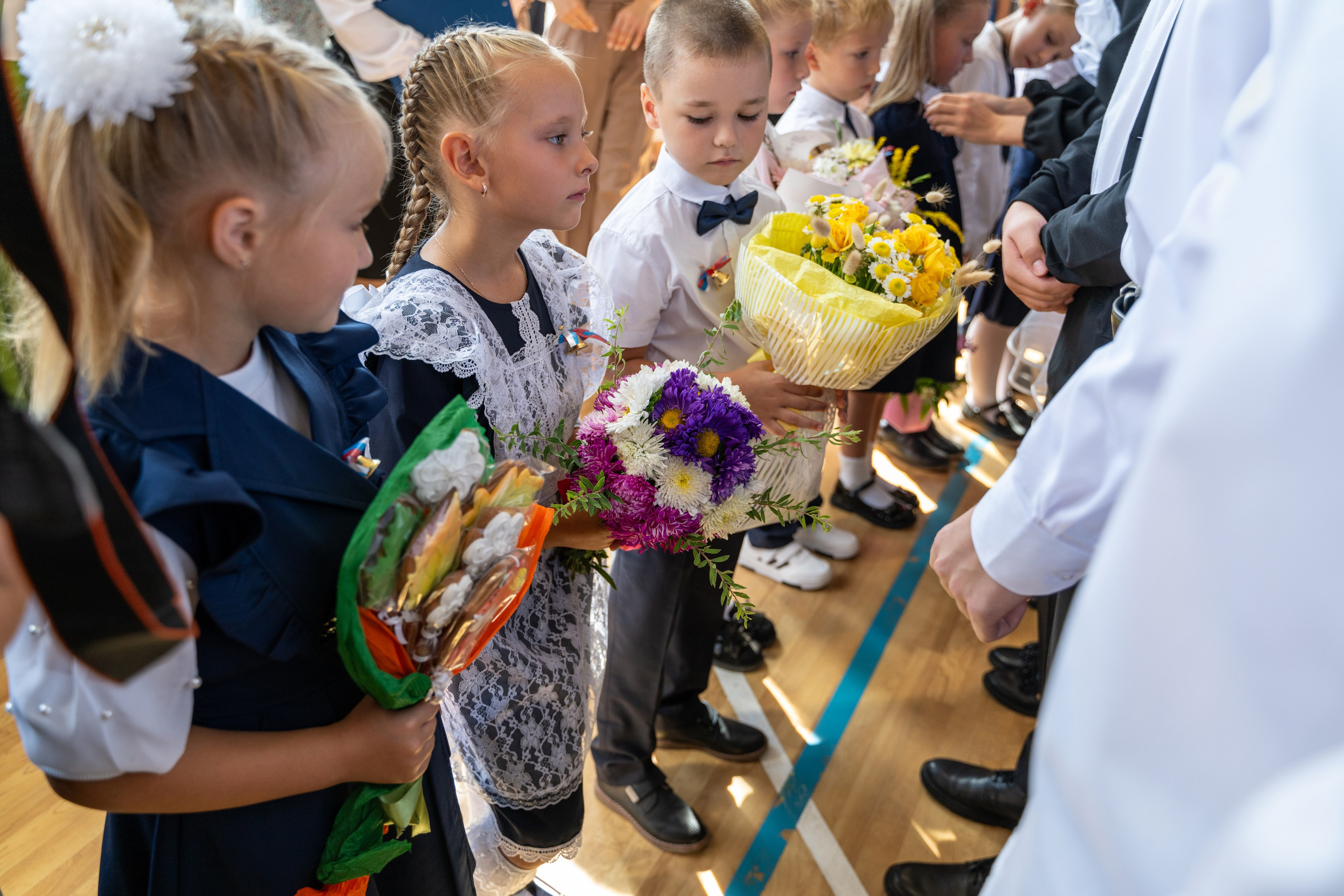 1 Сентября газопроводская школа 11 класс. Фотограф самых запоминающихся моментов Вашей жизни