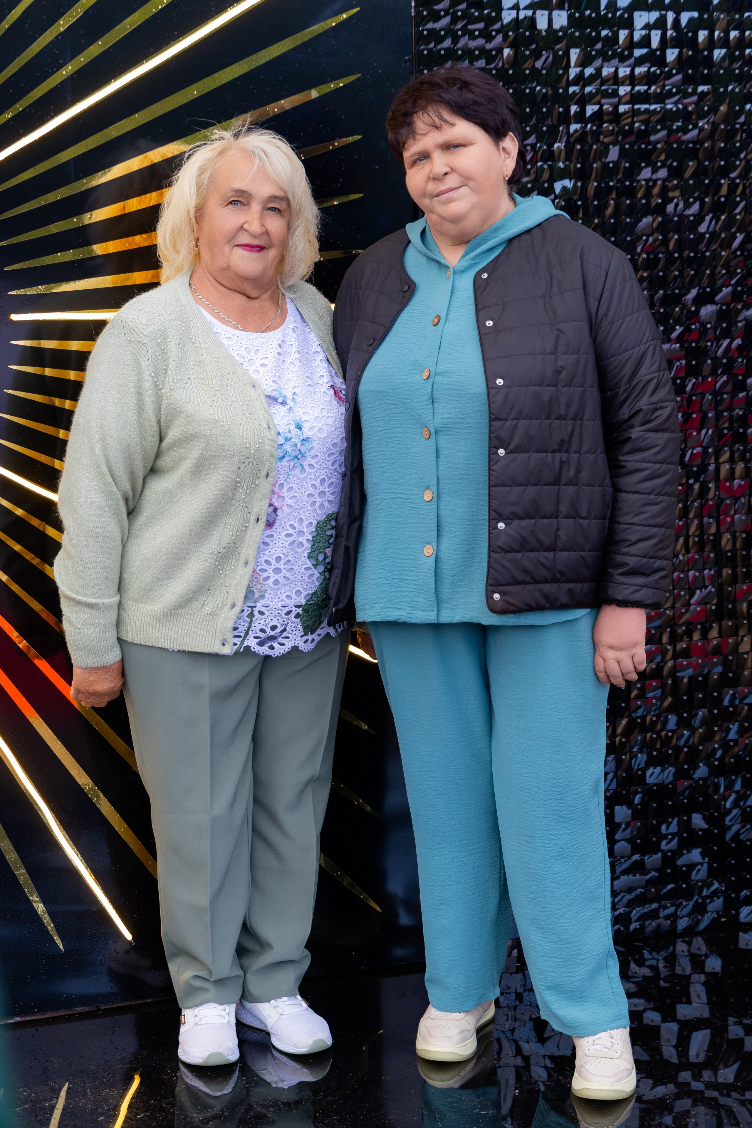 Школьный выпускной 2025 год в Минске, Беларуси. Свадебный фотограф в Минске/Беларуси Сергей Спиридонов