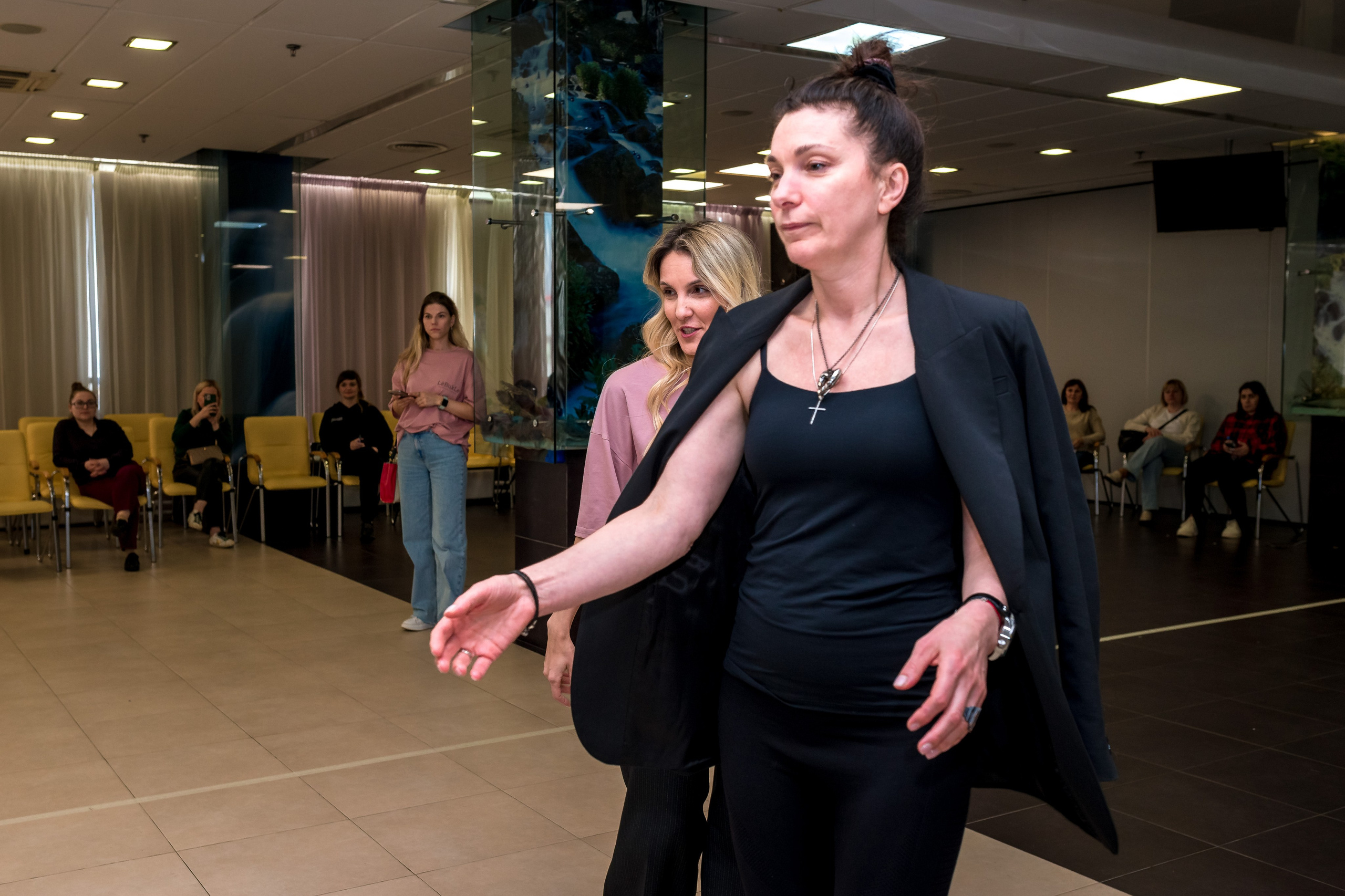 Репетиция показа мод в Москве 2022 г. Женский фотограф Крещение Венчание Москва Брянск