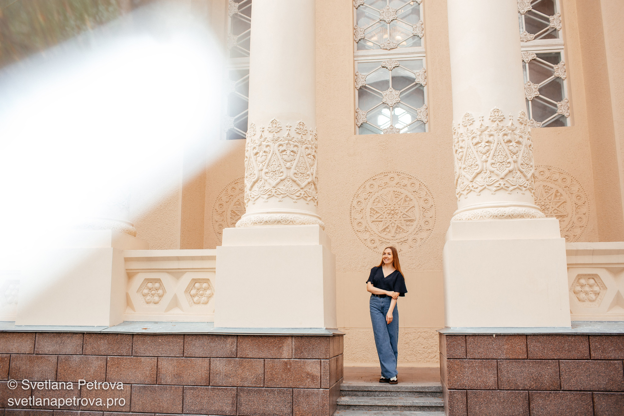 Индивидуальная съёмка на ВДНХ. Осень 2025. Фотограф Светлана Петрова