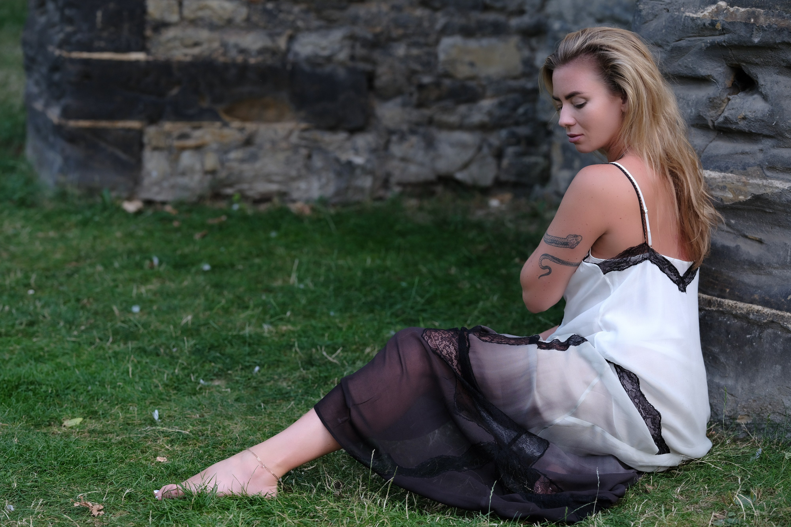 Настя. Фотограф в Москве и Праге: индивидуальные портреты, парные фотосессии