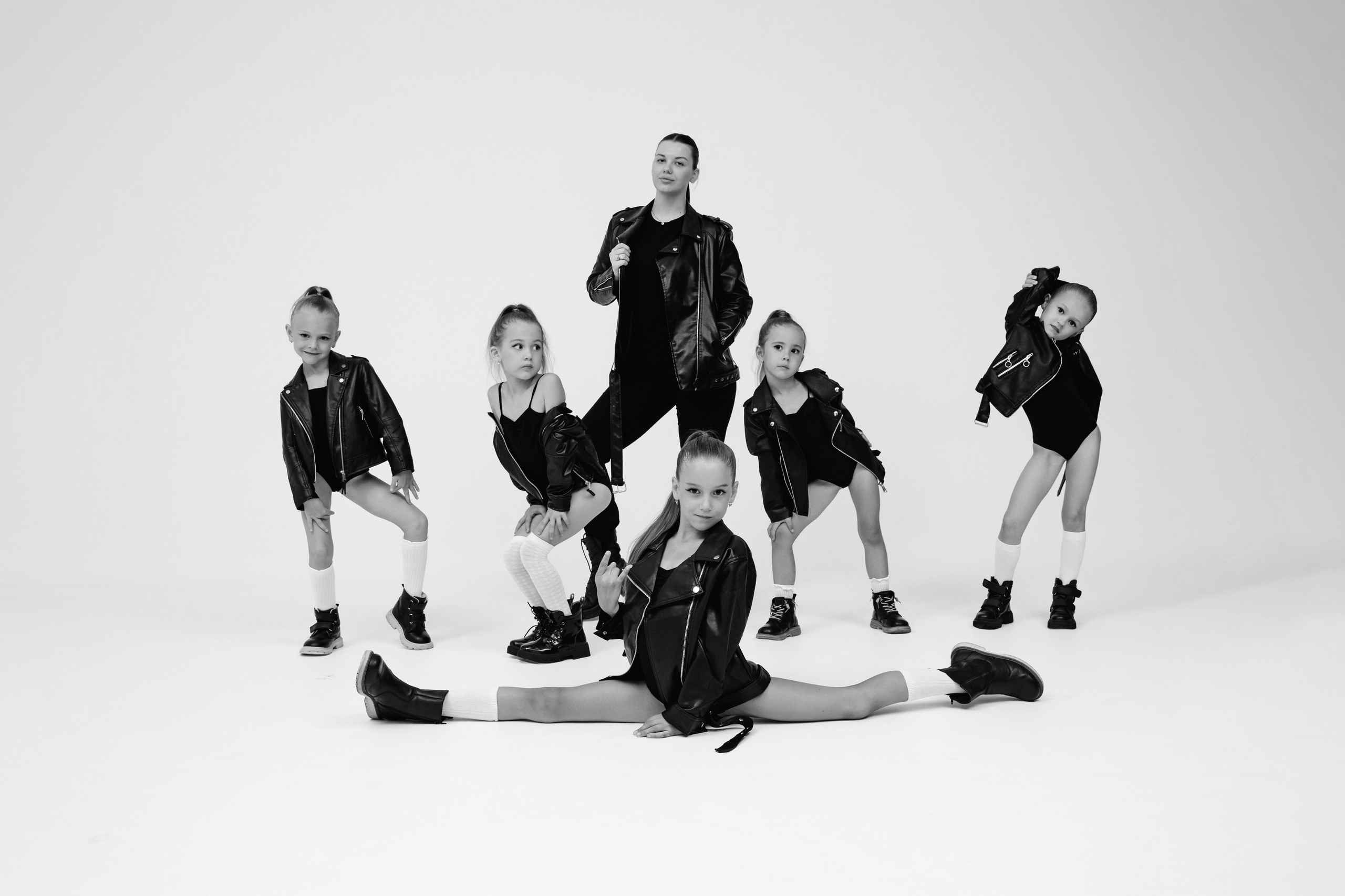 Гимнастки. Фотограф Алина Ионычева в Новосибирске