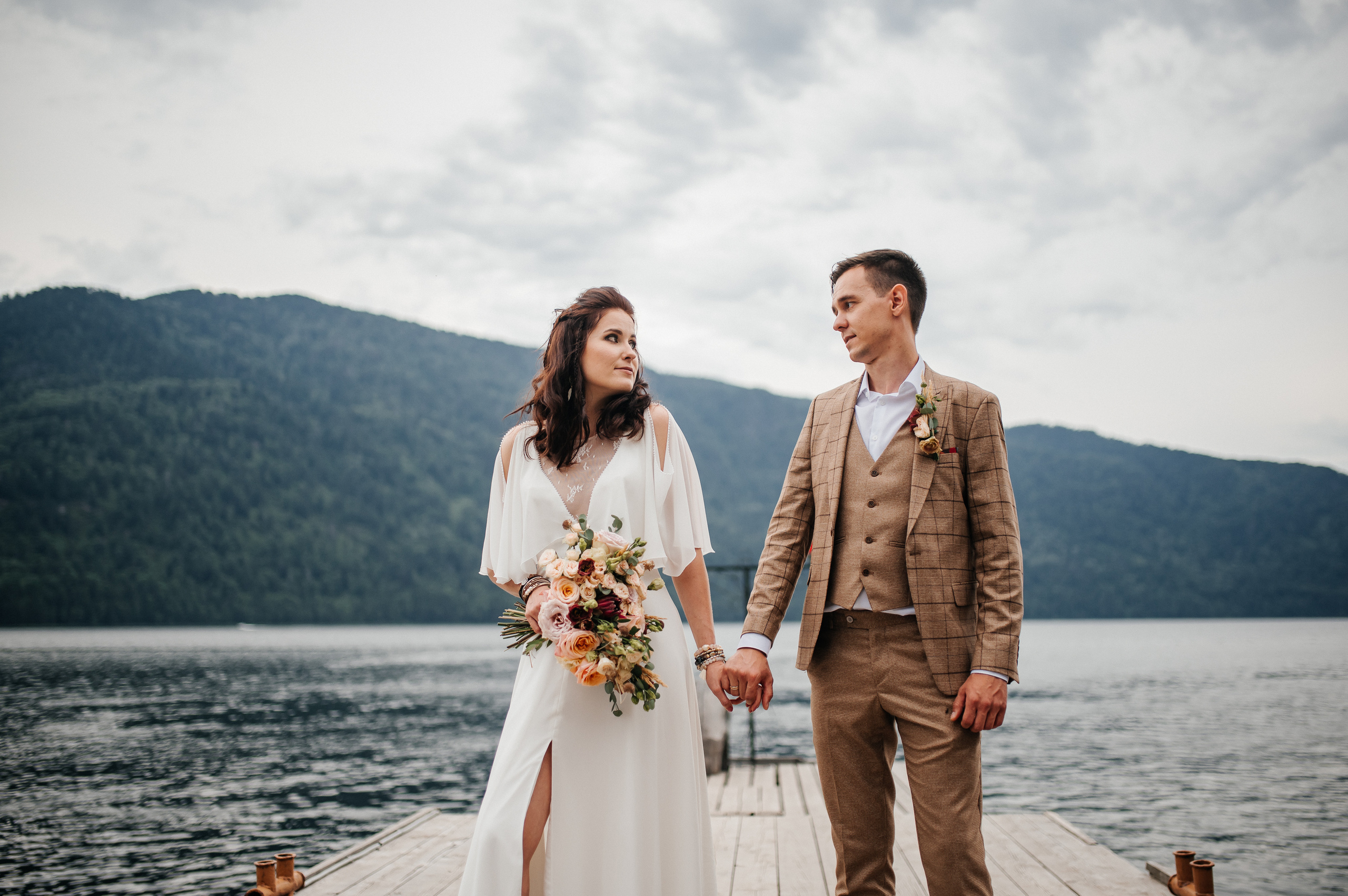 Илья и Юлия. Свадебная  съемка на Алтае