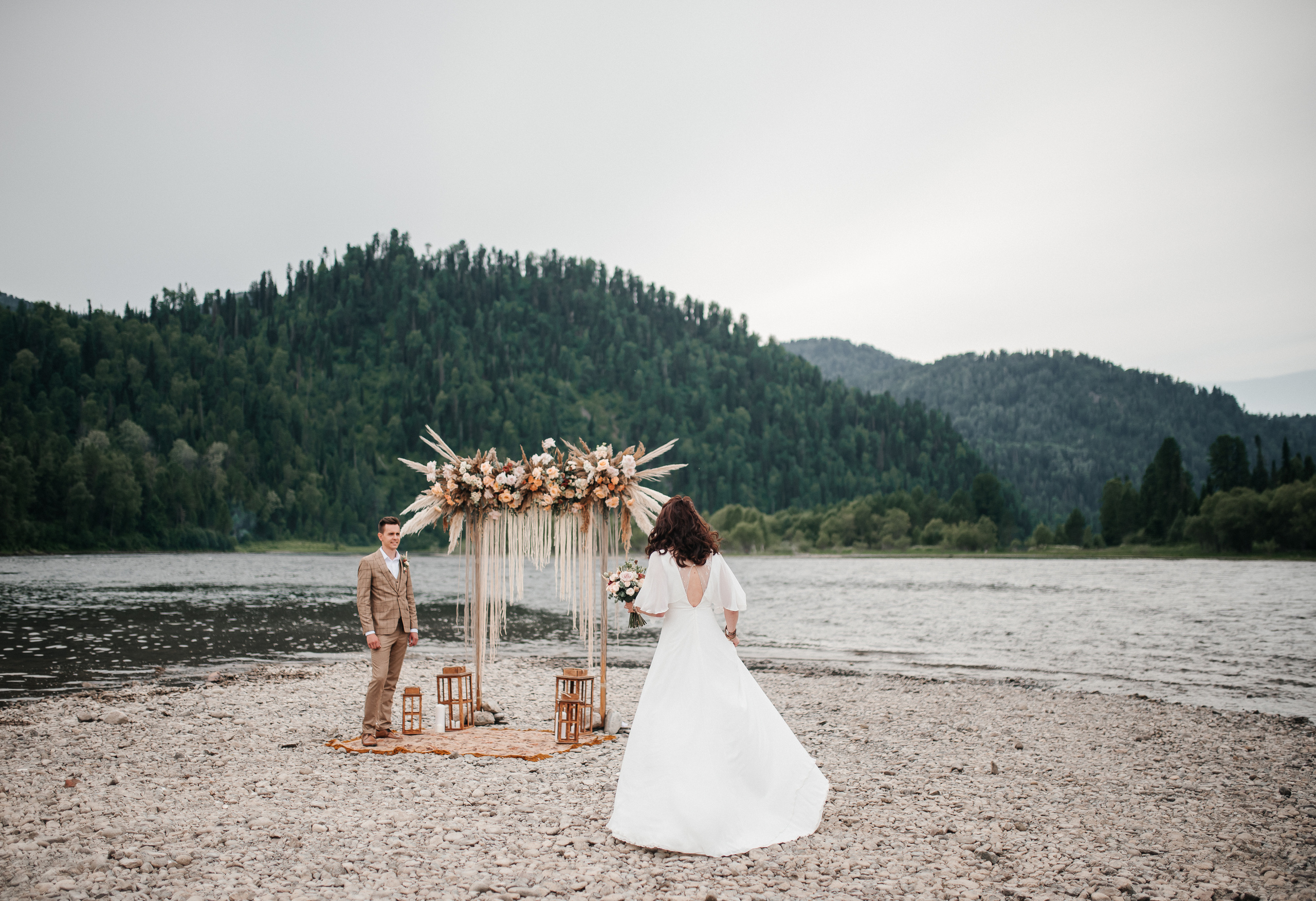 Илья и Юлия. Свадебная  съемка на Алтае