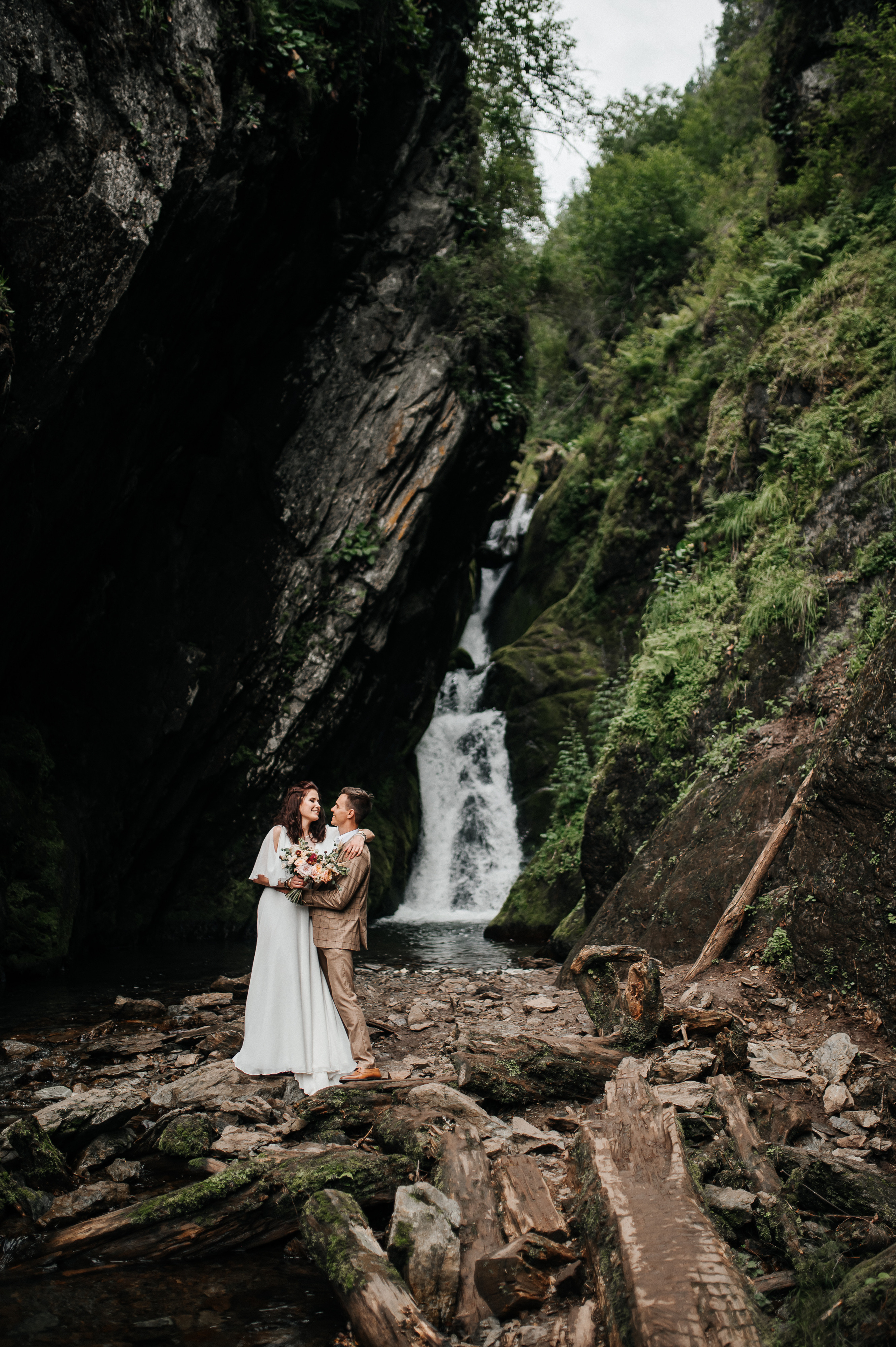 Илья и Юлия. Свадебная  съемка на Алтае