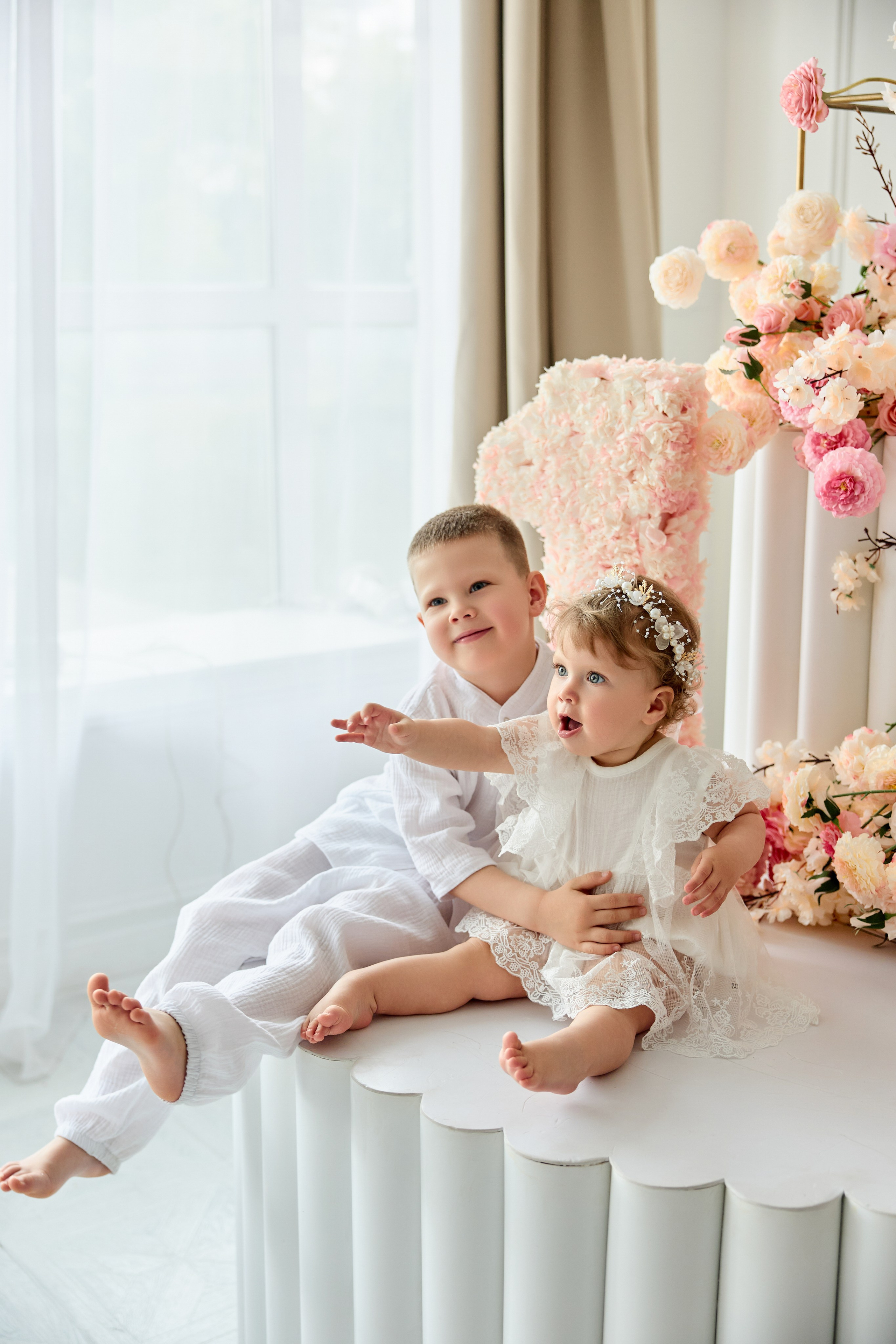 Евочка и родители 1 годик. Kharchenkotatianaweddingphoto