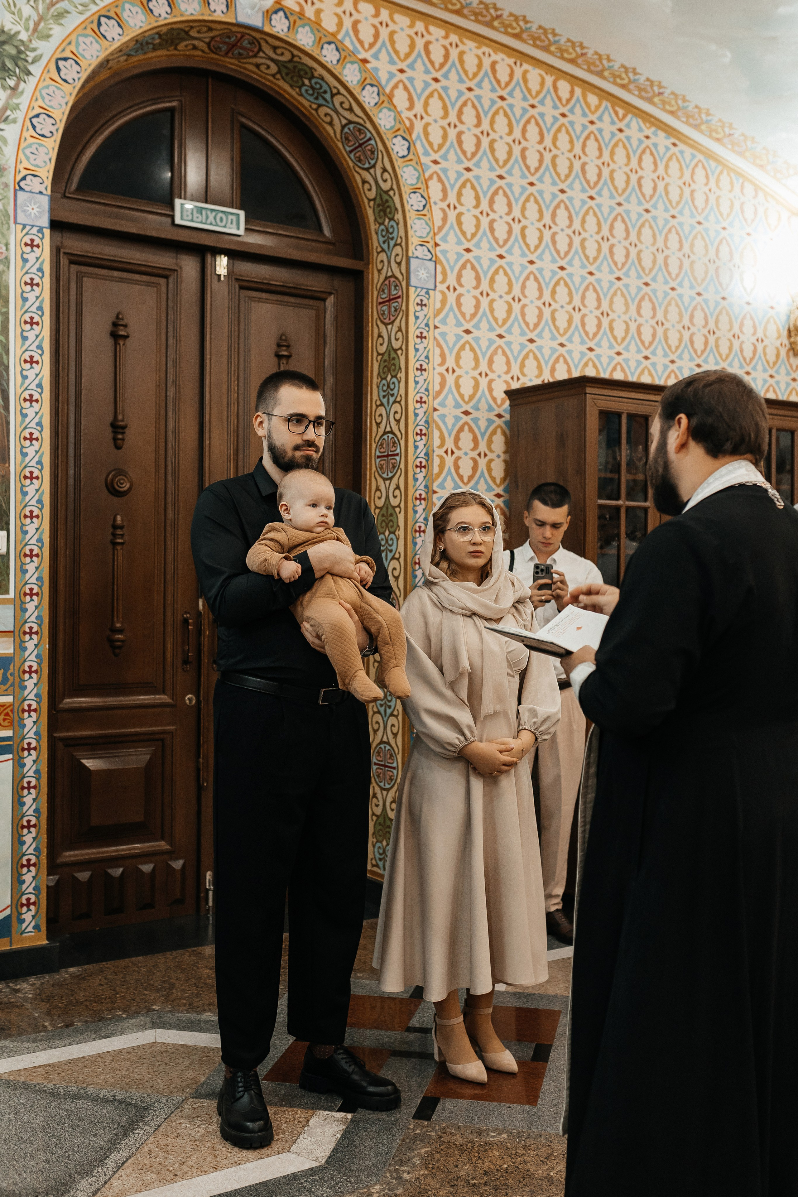 Ваш фотограф на Таинство Крещения и Венчания Морева Яна Краснодар. Семейный фотограф в Краснодаре Яна Морева