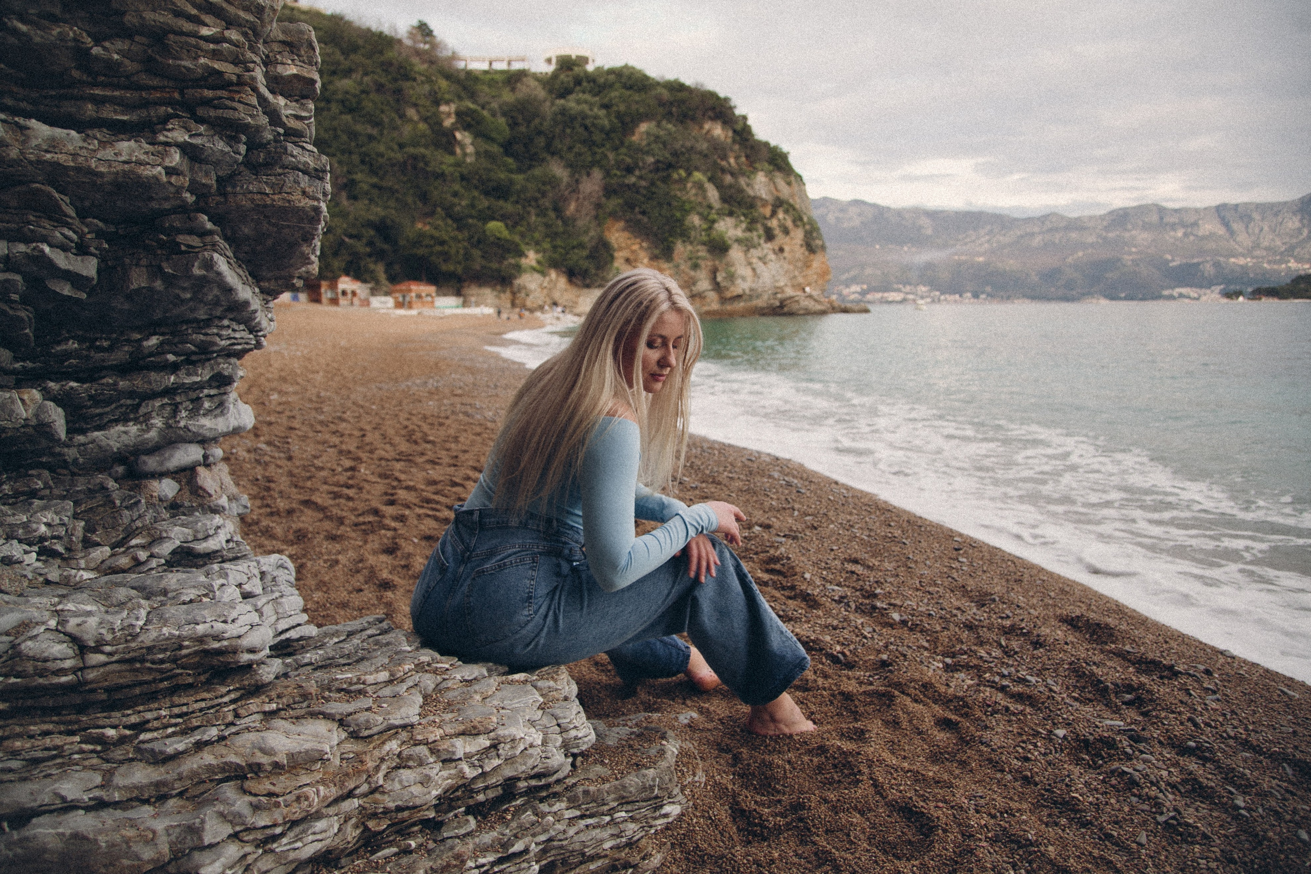 Женская фотосессия на море в Черногории. Семейный и свадебный фотограф в Черногории Татьяна Белякова