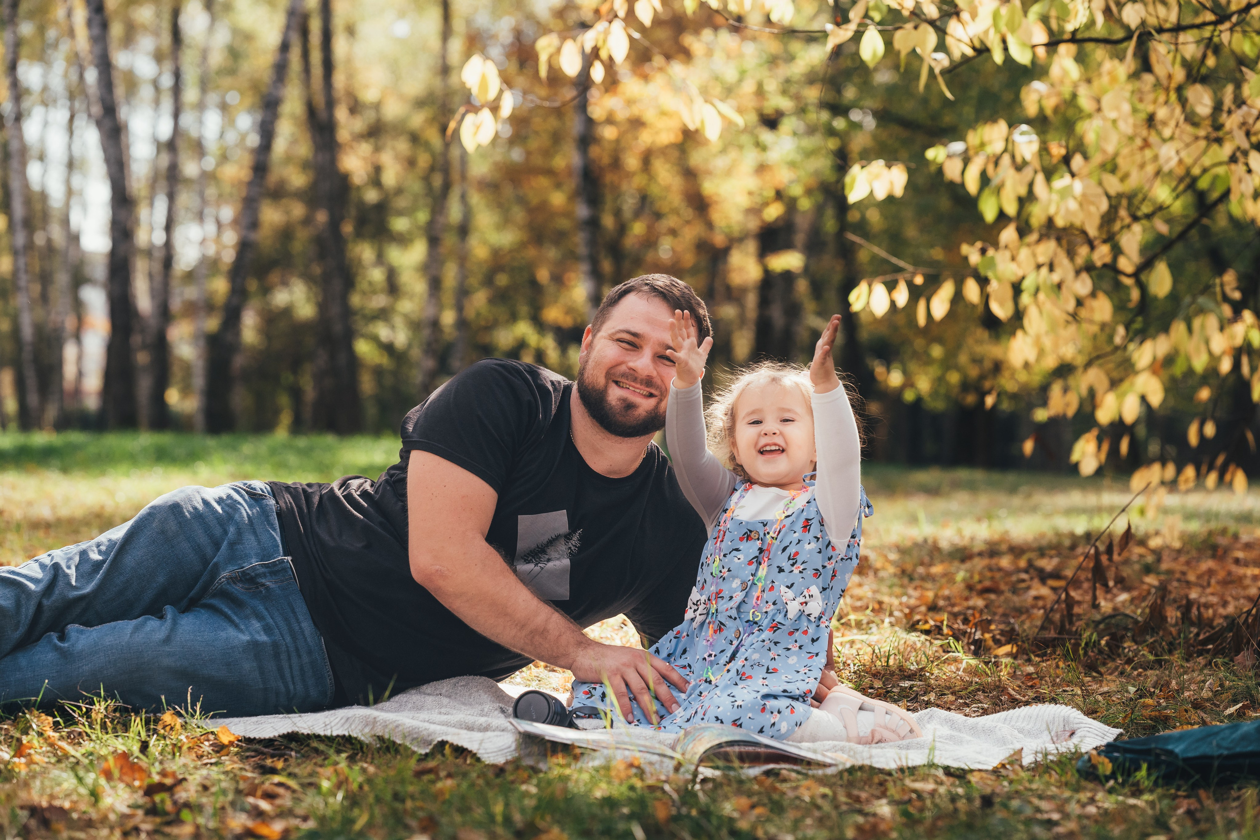 Денис с дочкой, Балашиха, парк Пехорка. Наталья Дукалова фотограф Щелково Королев Пушкино Москва Балашиха