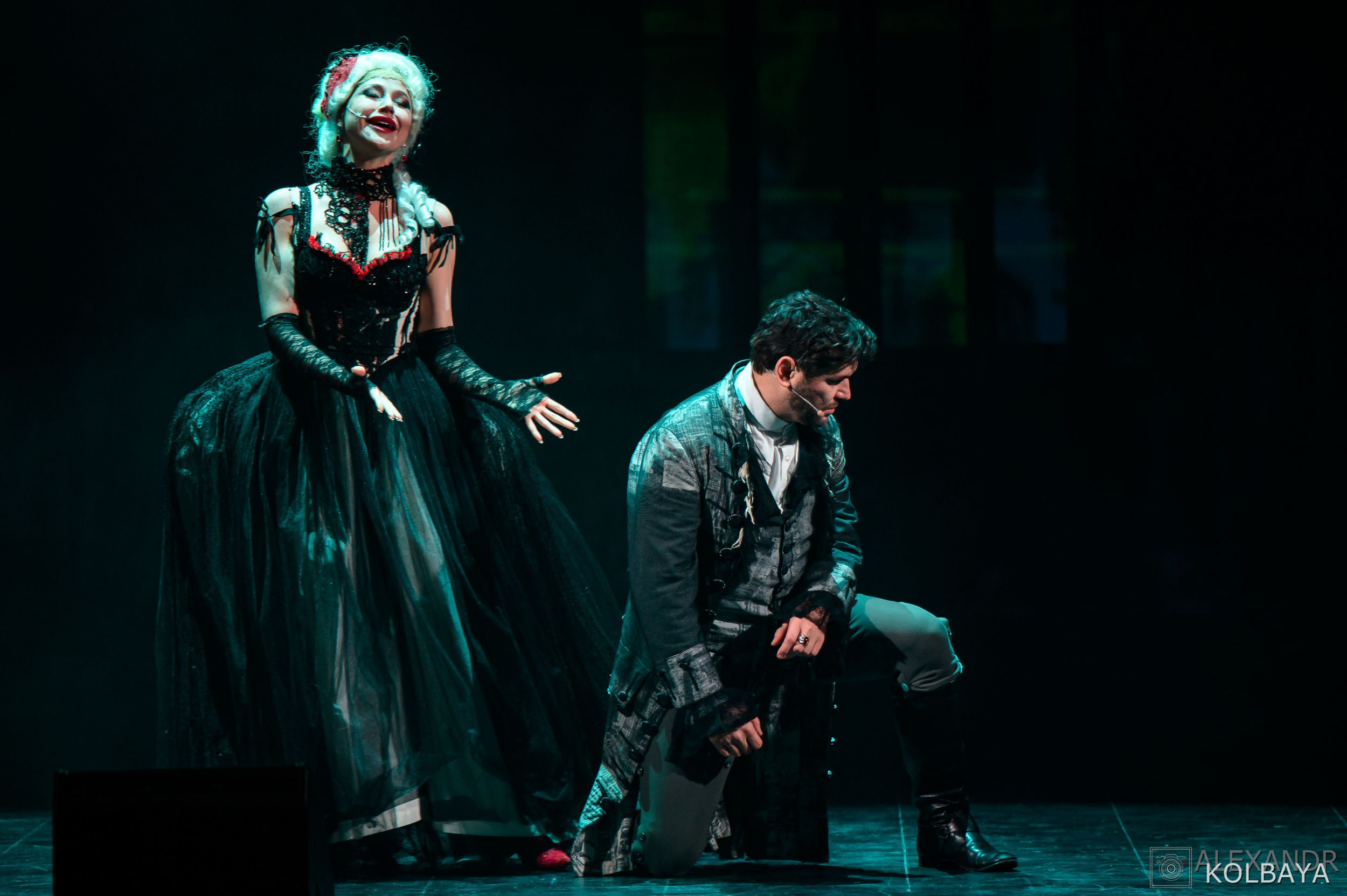 Опасные связи. Концертный и театральный репортажный фотограф в Москве Александр Колбая