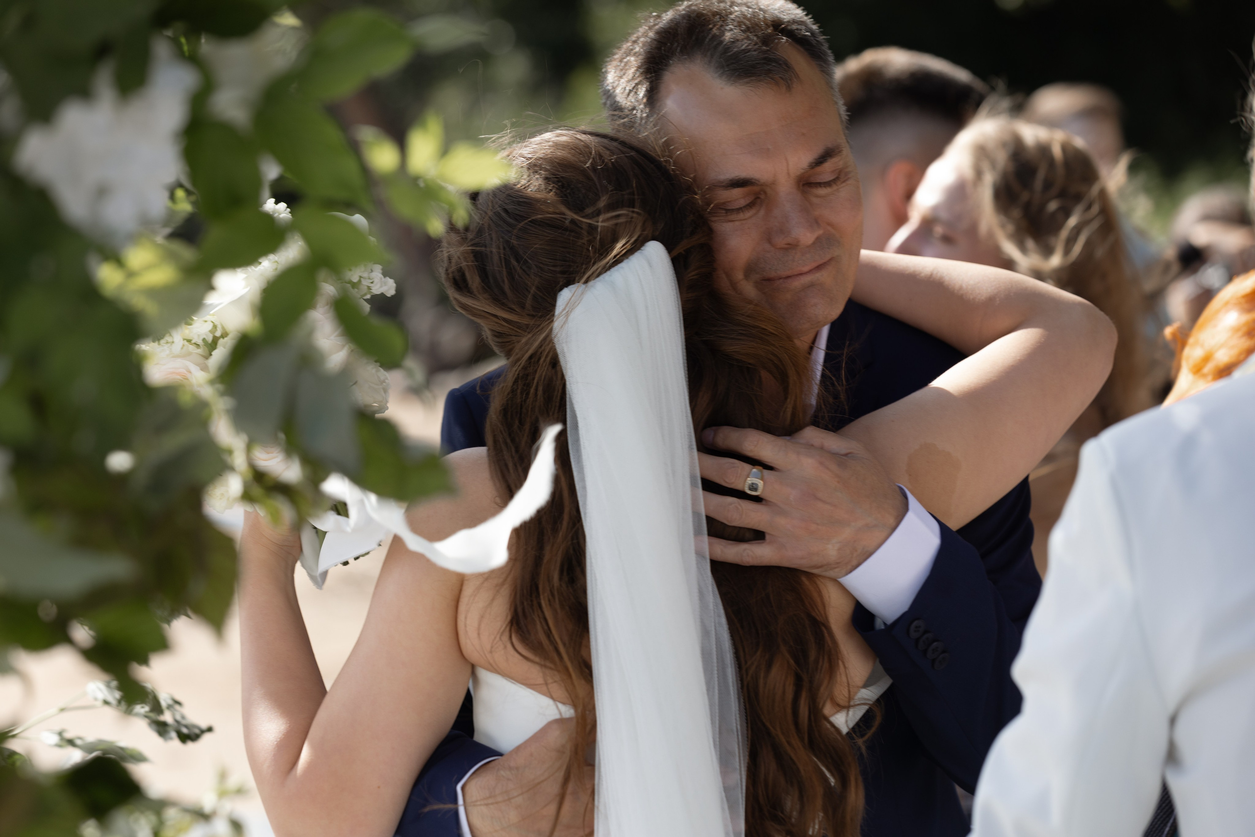 Виталий и Полина: свадьба загородом, где дождь не помеха. @dariazphoto свадебный фотограф