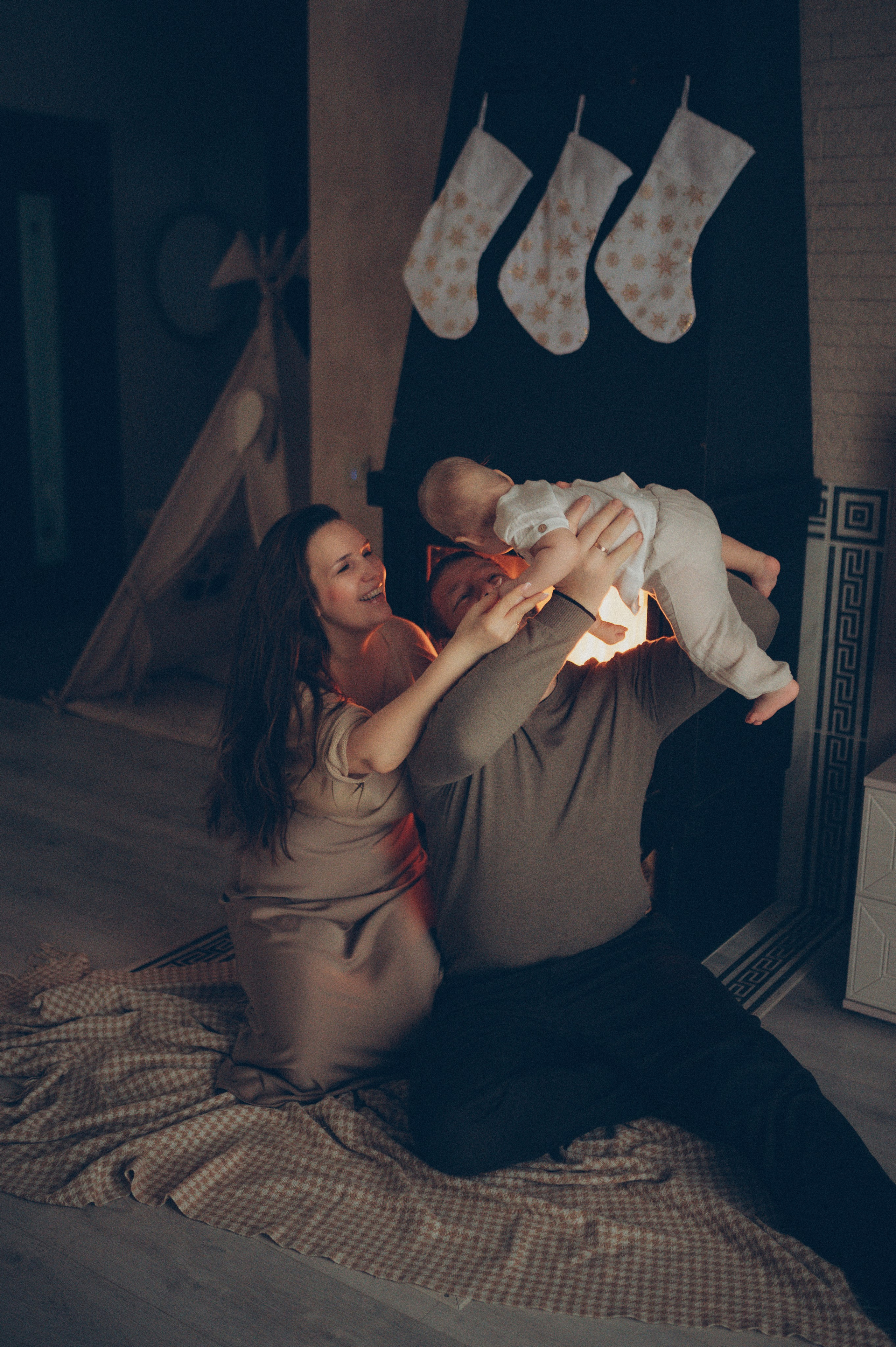 Лева, Жанна и Владимир (новогодняя домашняя). Фотограф, г. Лесной Свердловской области