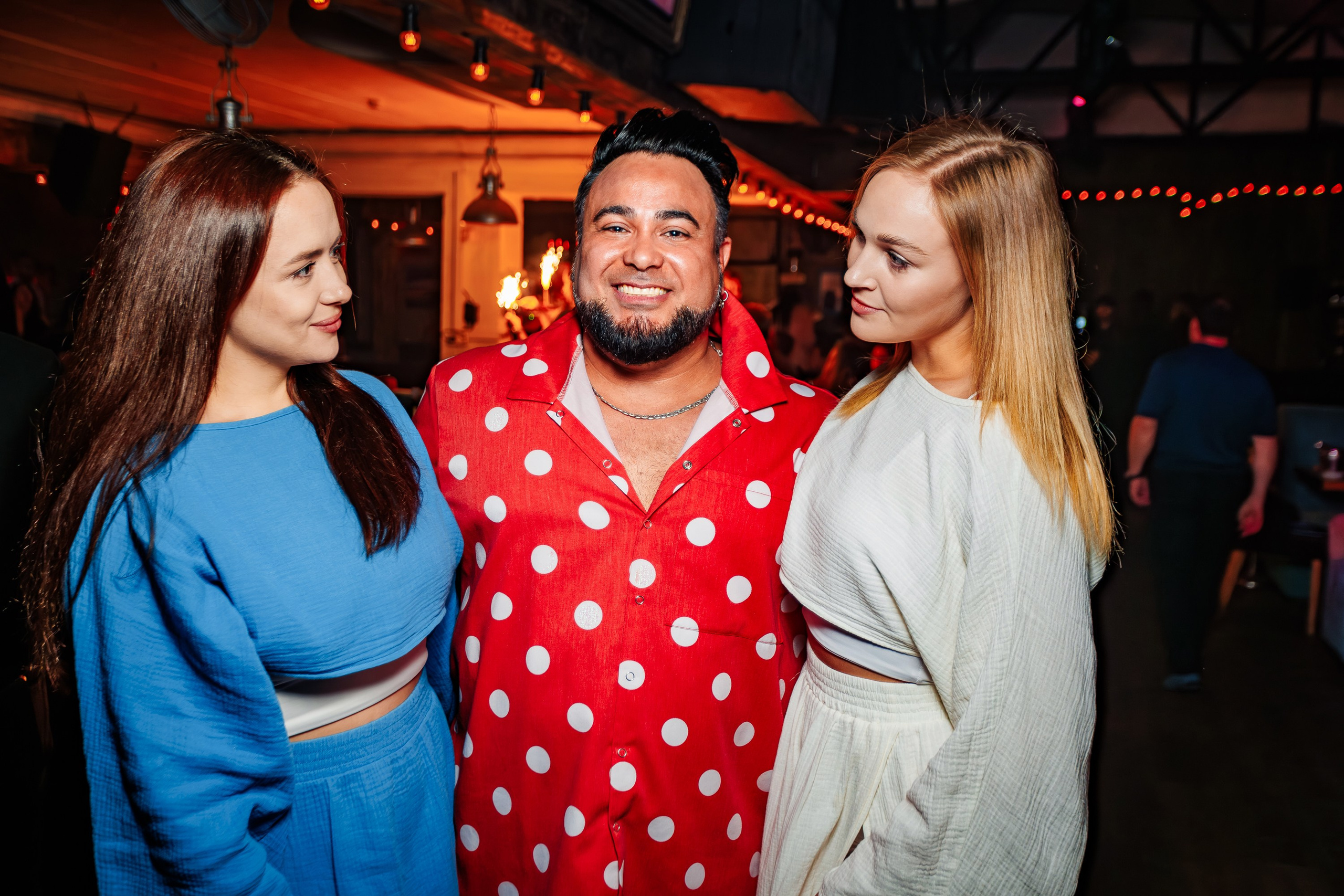 «Karena Makarena"_Чайка на пляже_ Ялта_6.06.2025 г. Аминов Руслан | Фотограф