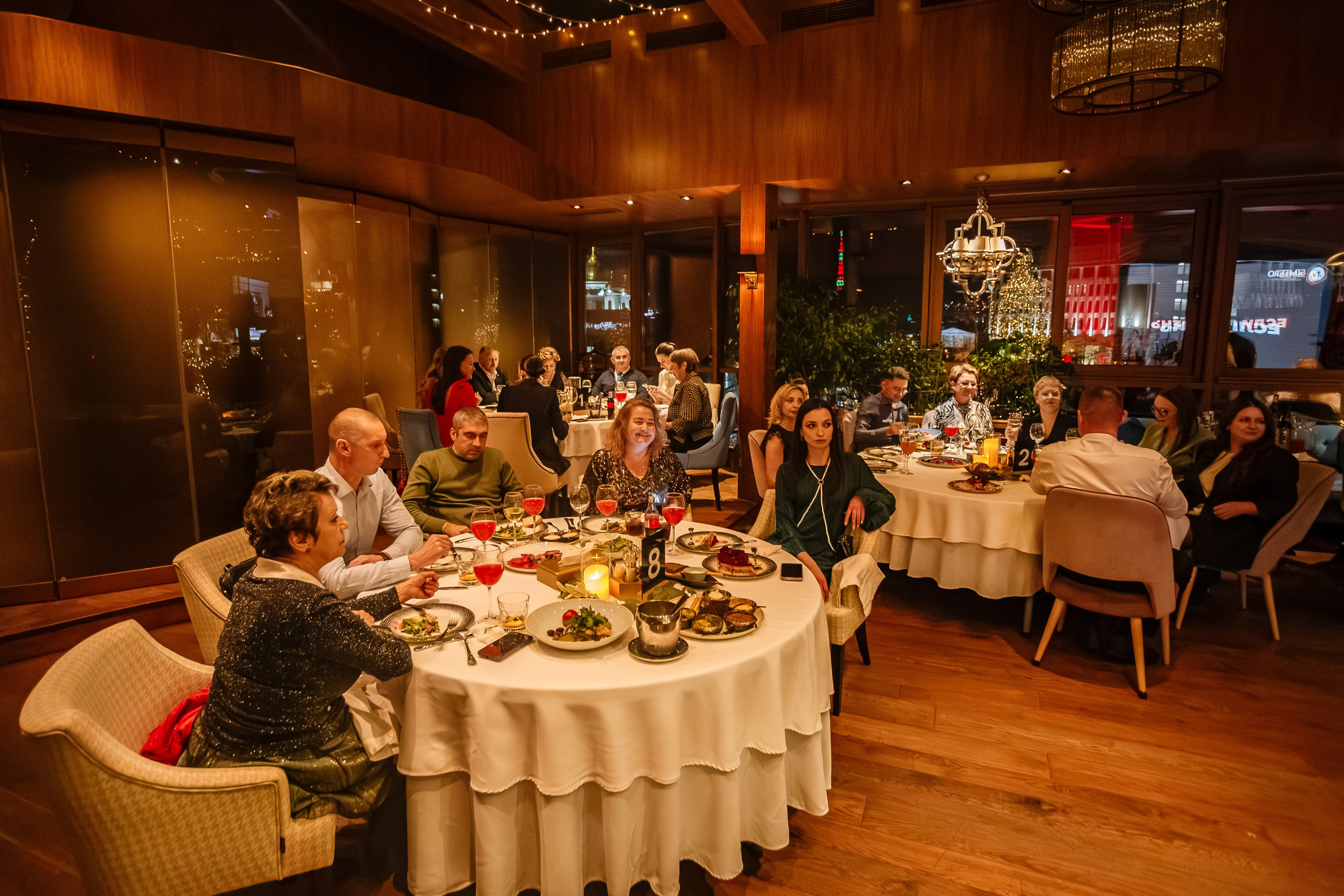 Новогодние корпоративы_Simfero_Симферополь_19.12.2024. Аминов Руслан | Фотограф