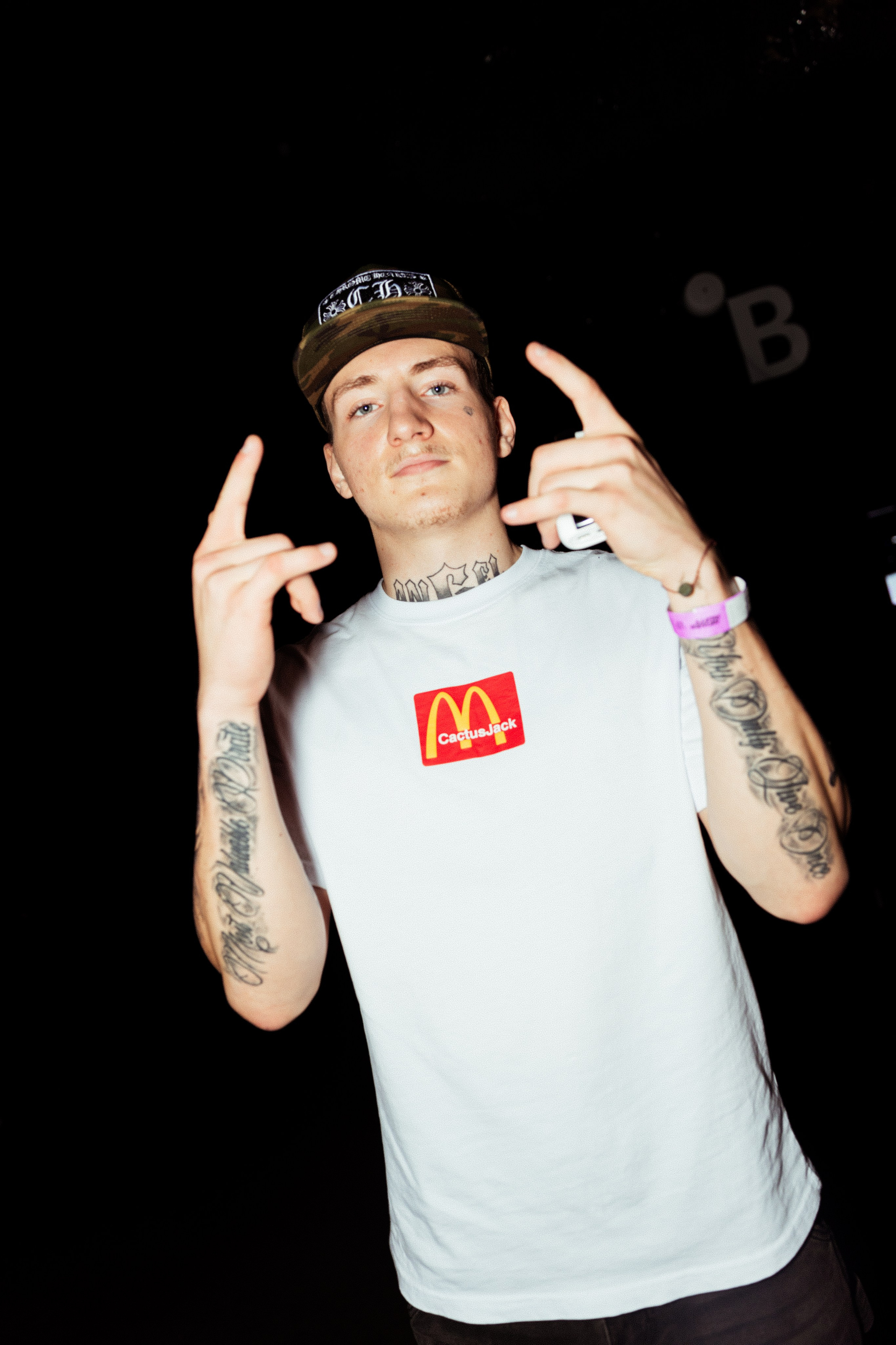 SHOWS. DRIPSTOCK MAG