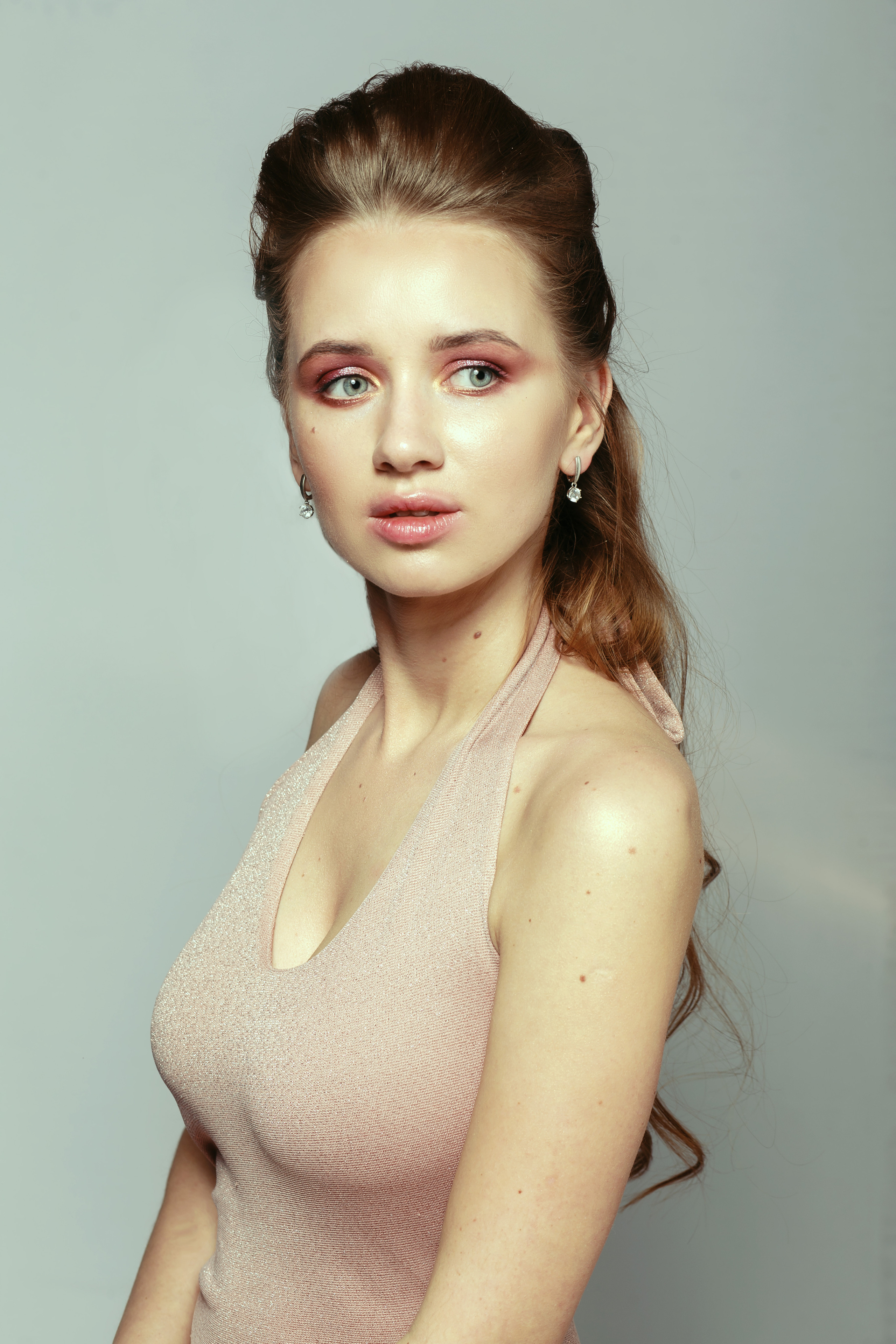 Бьюти фотосессия с цветами