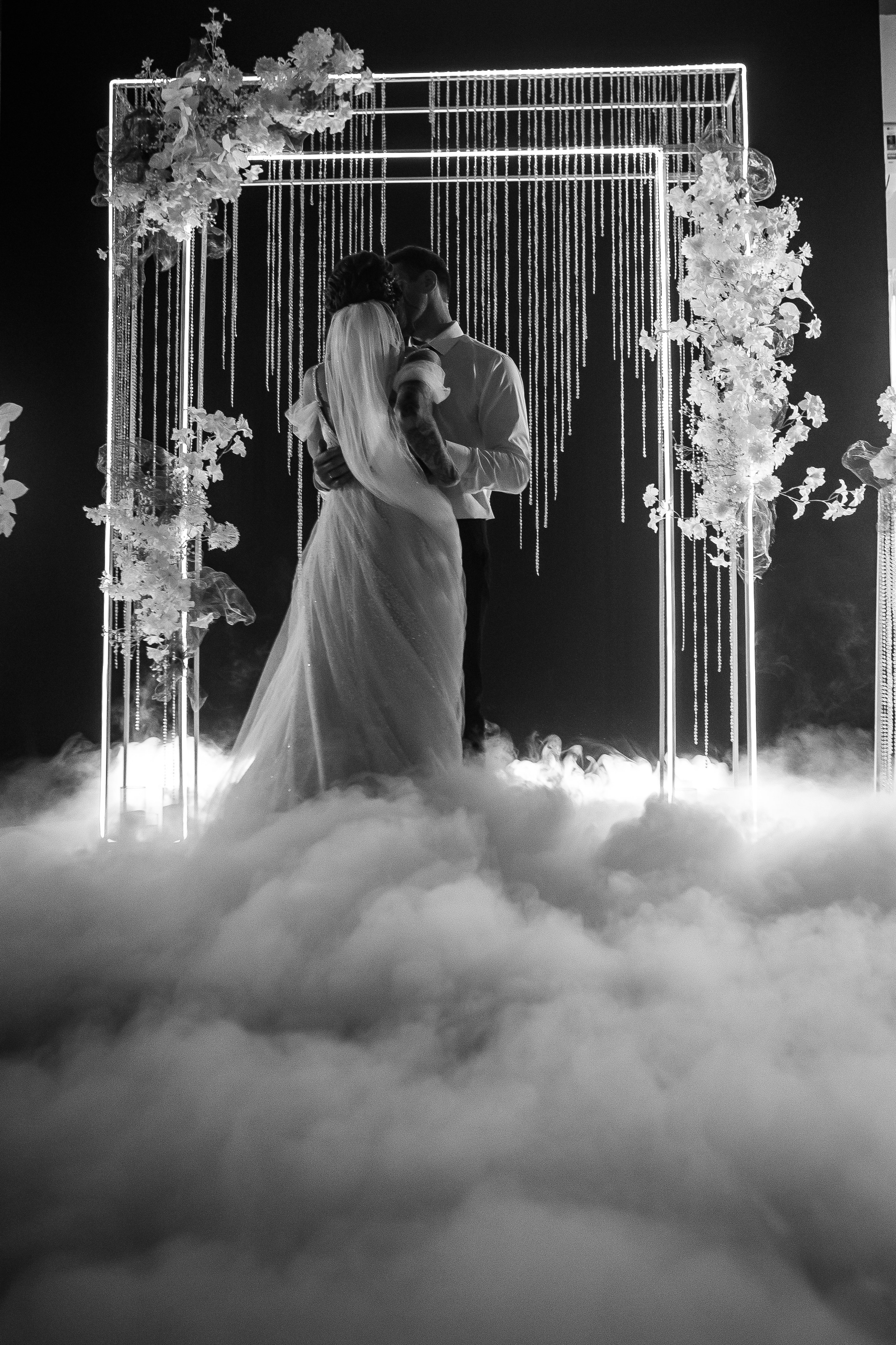 Илья и Ирина дворец и банкет. Свадебный фотограф Виктория Чуйко Магнитогорск. Визуал для бизнеса