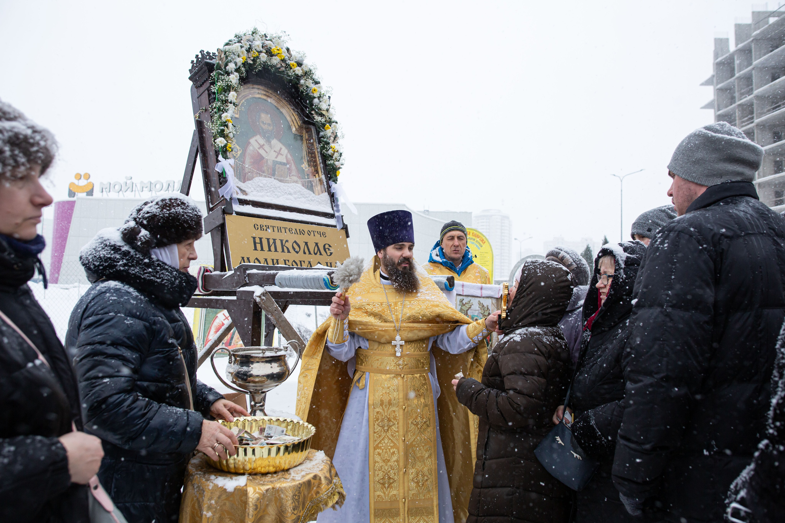 Крестный ход по д. Островцы Раменского городского округа. Семейный и детский фотограф Анна Петракова