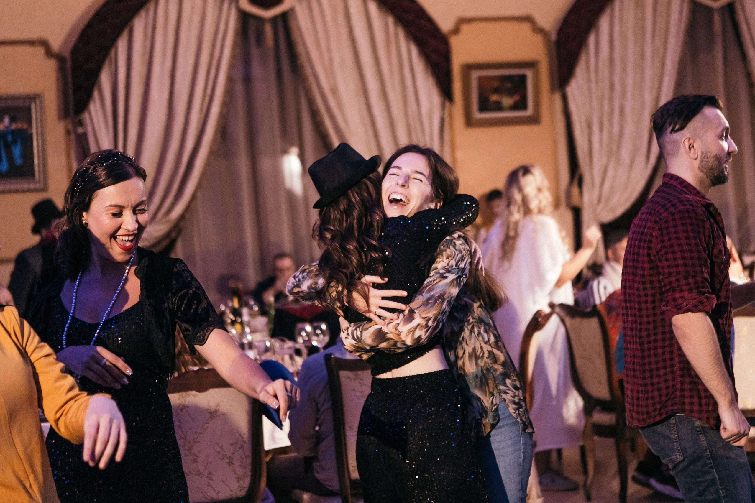 Киновселеная Orac Decor. Фото и видео для бизнеса Обнинск, Калуга, Москва