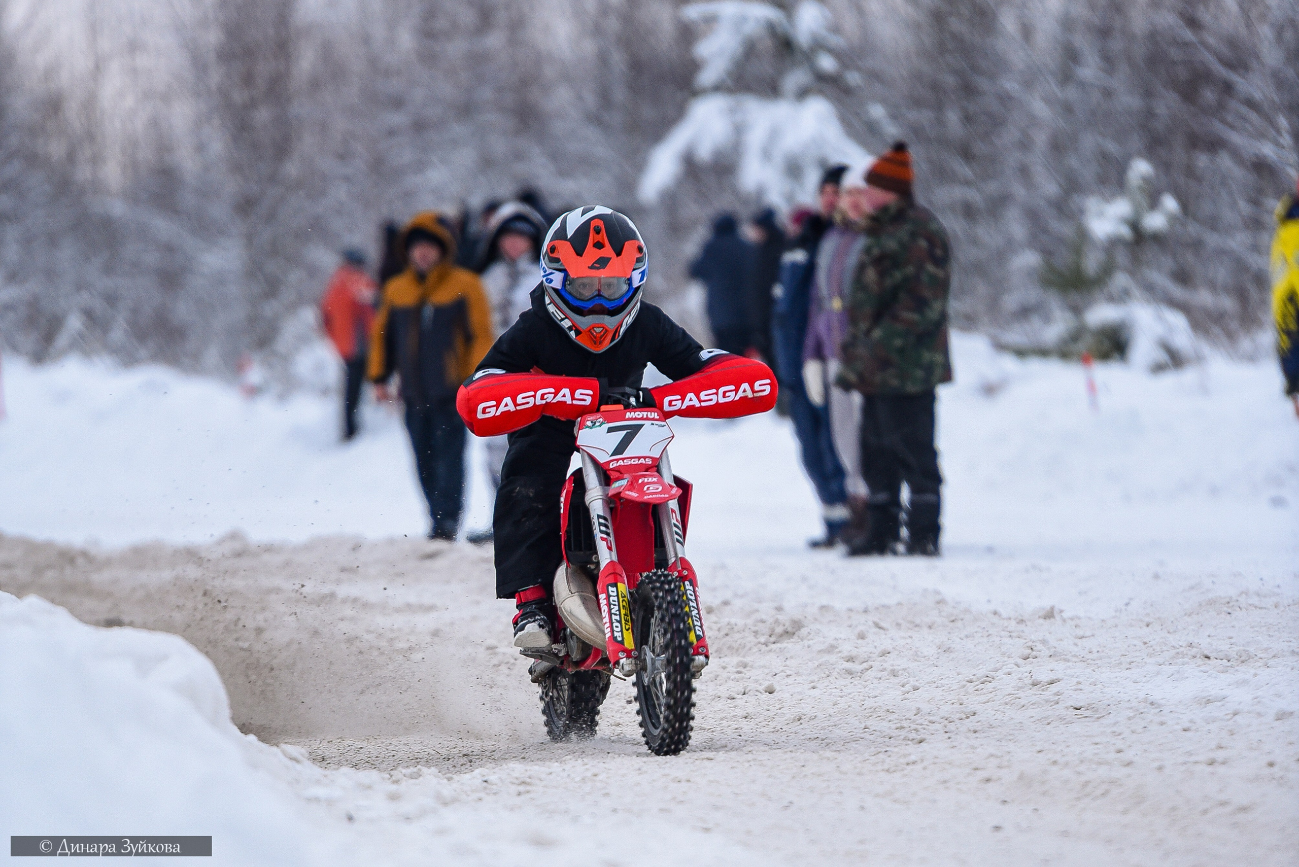 Новогодний мотокросс г. Вязники. Мотофотограф в Нижнем Новгороде Динара Зуйкова