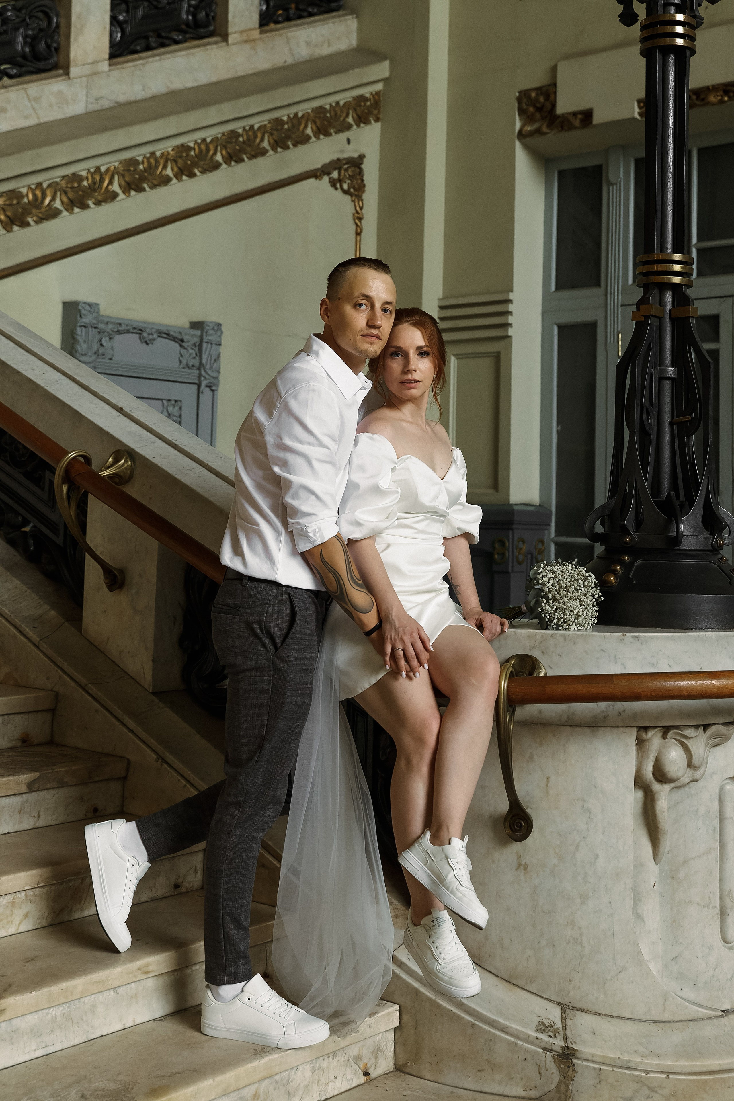 Кристина и Артем — свадебная съемка на Витебском вокзале. Свадебный и портретный фотограф в Санкт-Петербурге Анна Демьянова