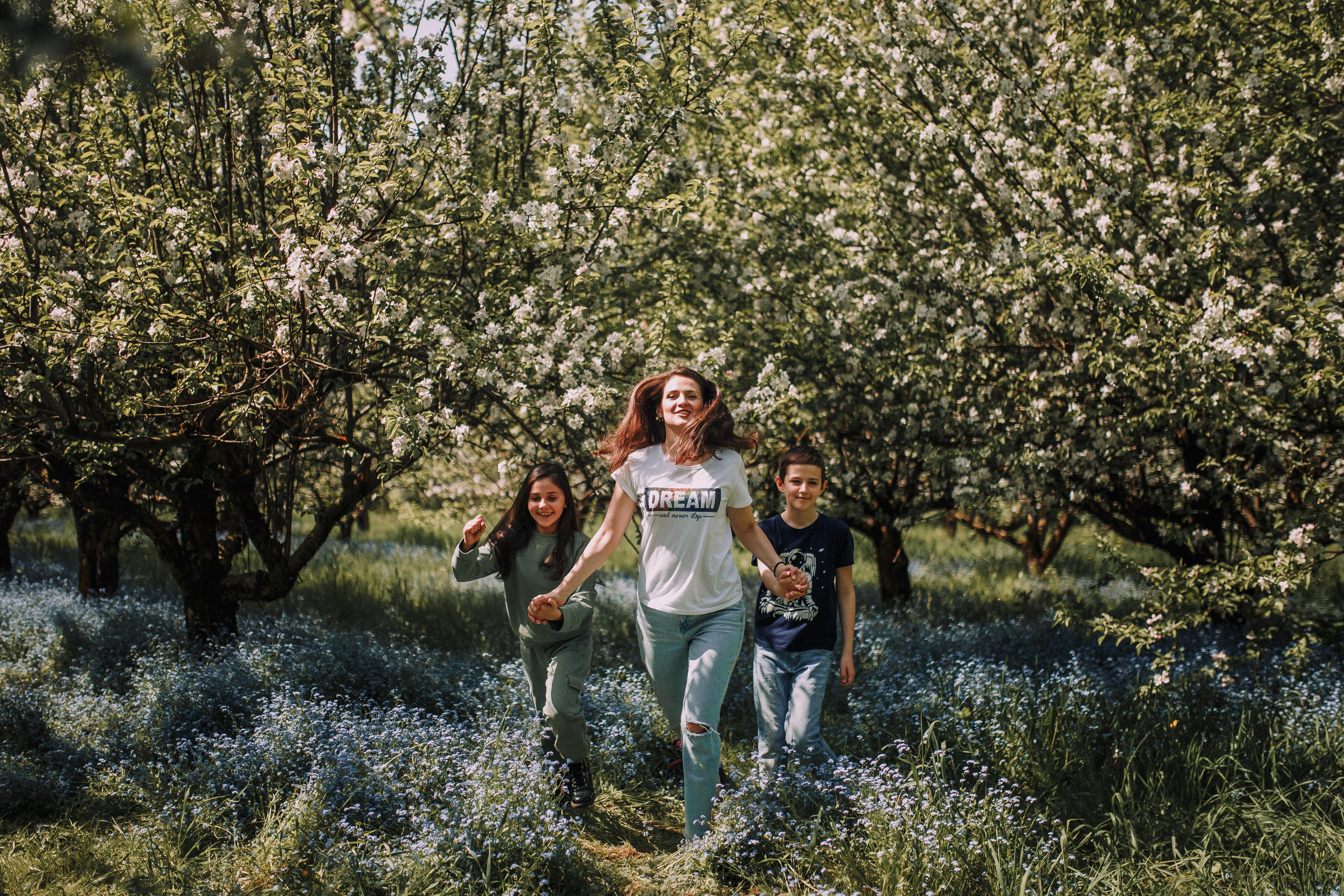 Семейная весенняя. Свадебный и семейный фотограф Москва Екатерина Верижникова