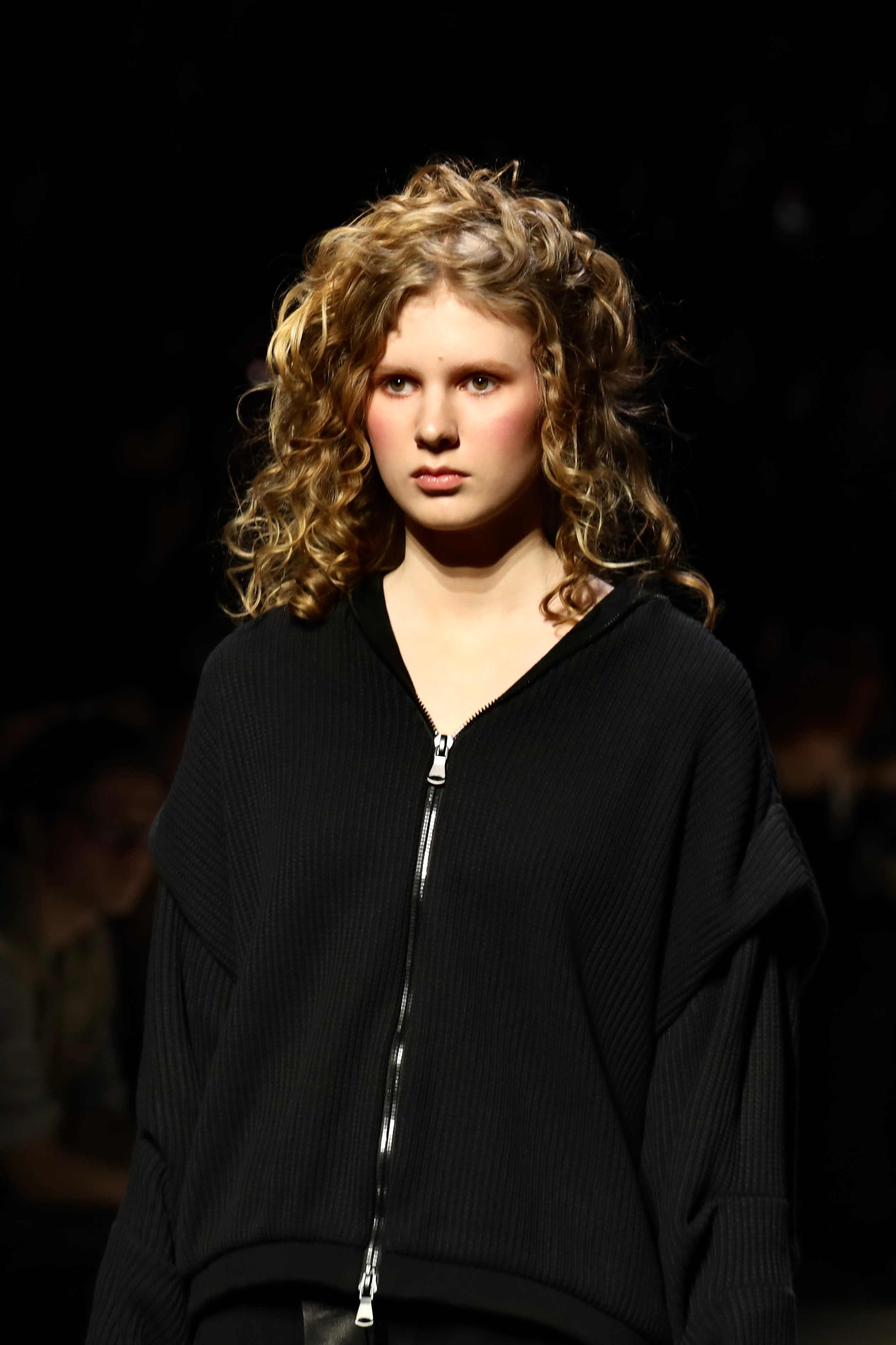 Показ Boyari (Москва): Московская неделя моды 15 марта 2025. Фотосессии и репортаж — Фотограф в Москве — Рина Серёгина