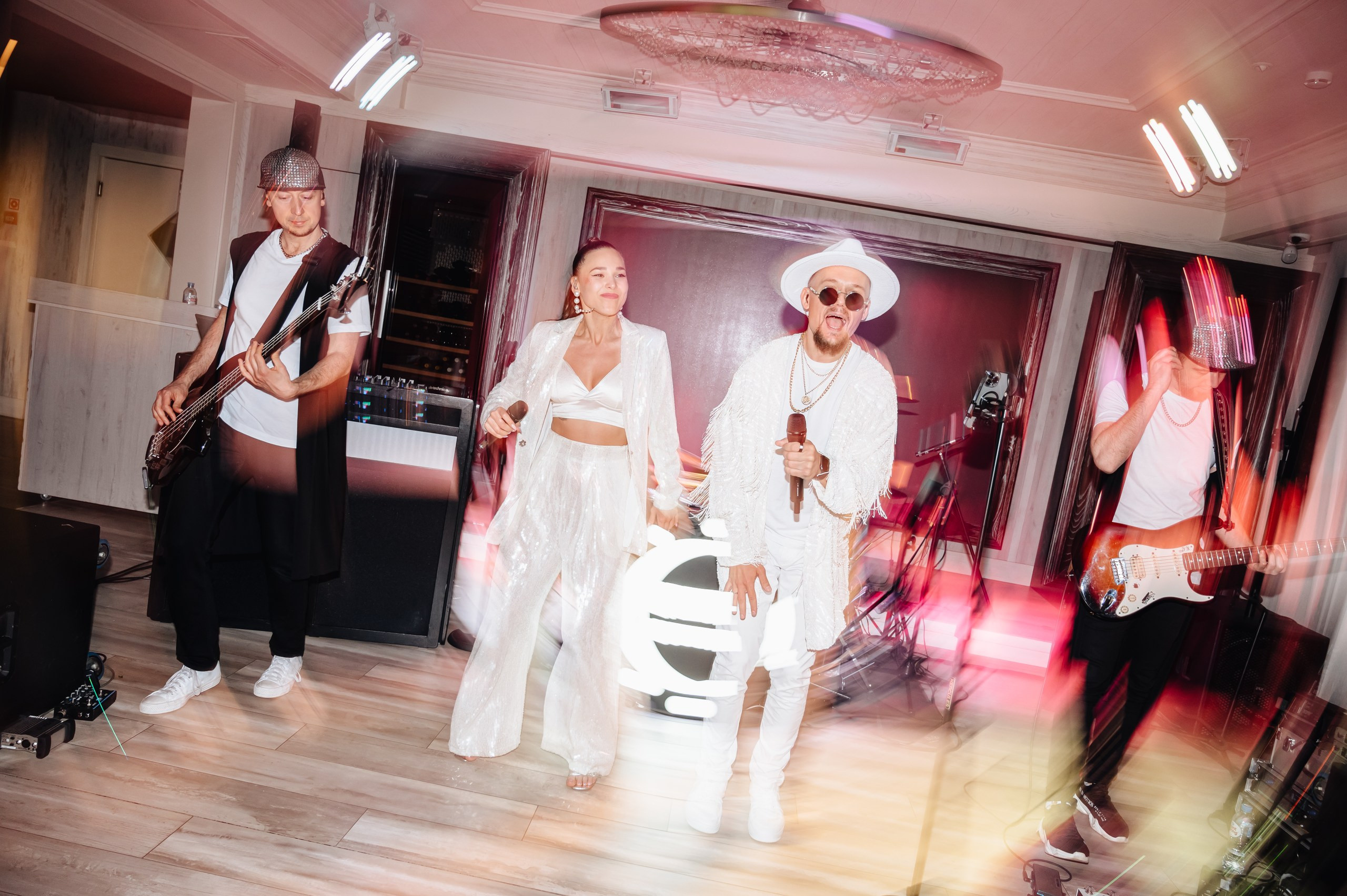 Дмитрий и Елена. Организация и координация свадебных и семейных торжеств