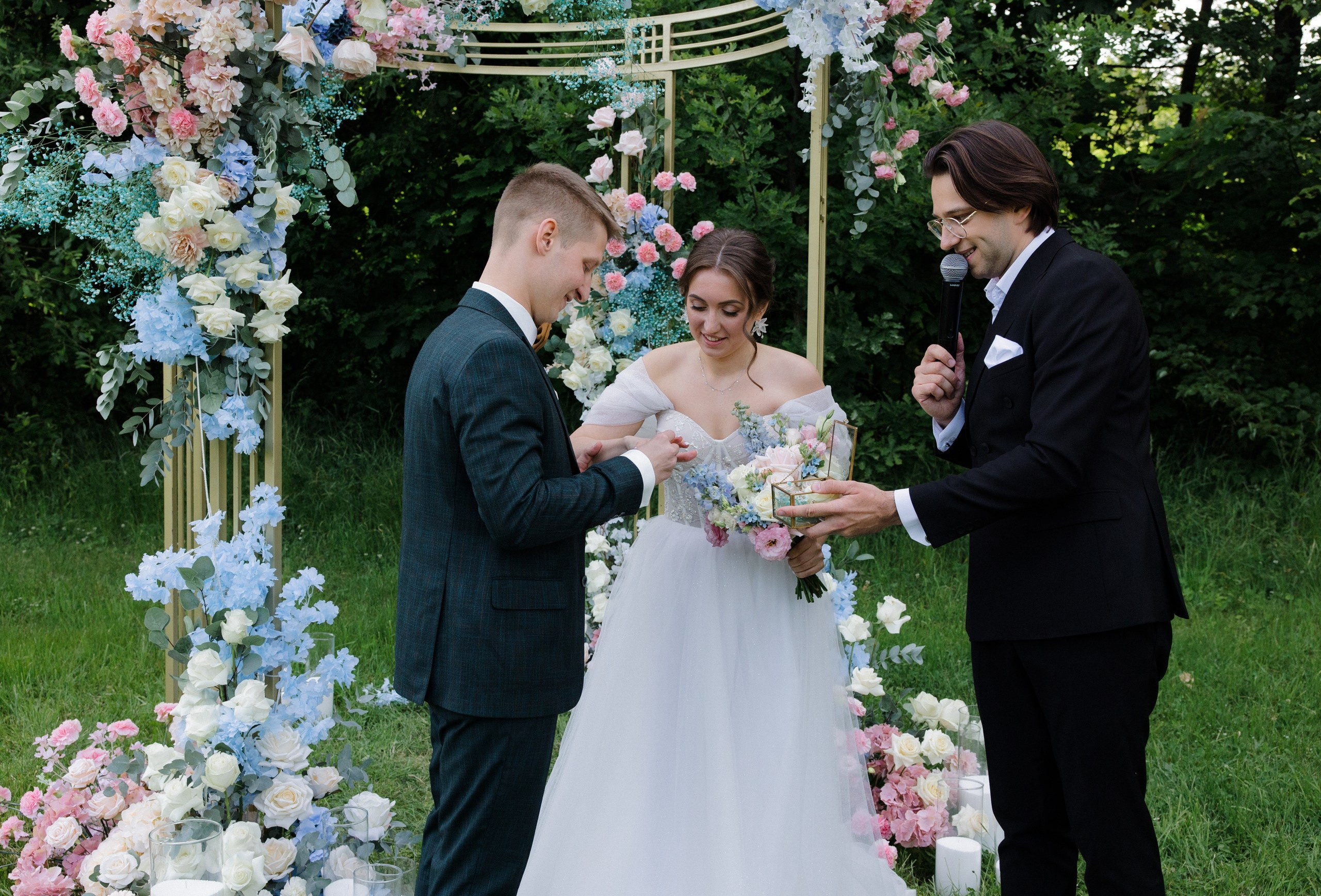 Андрей и Ксения. Организация и координация свадебных и семейных торжеств