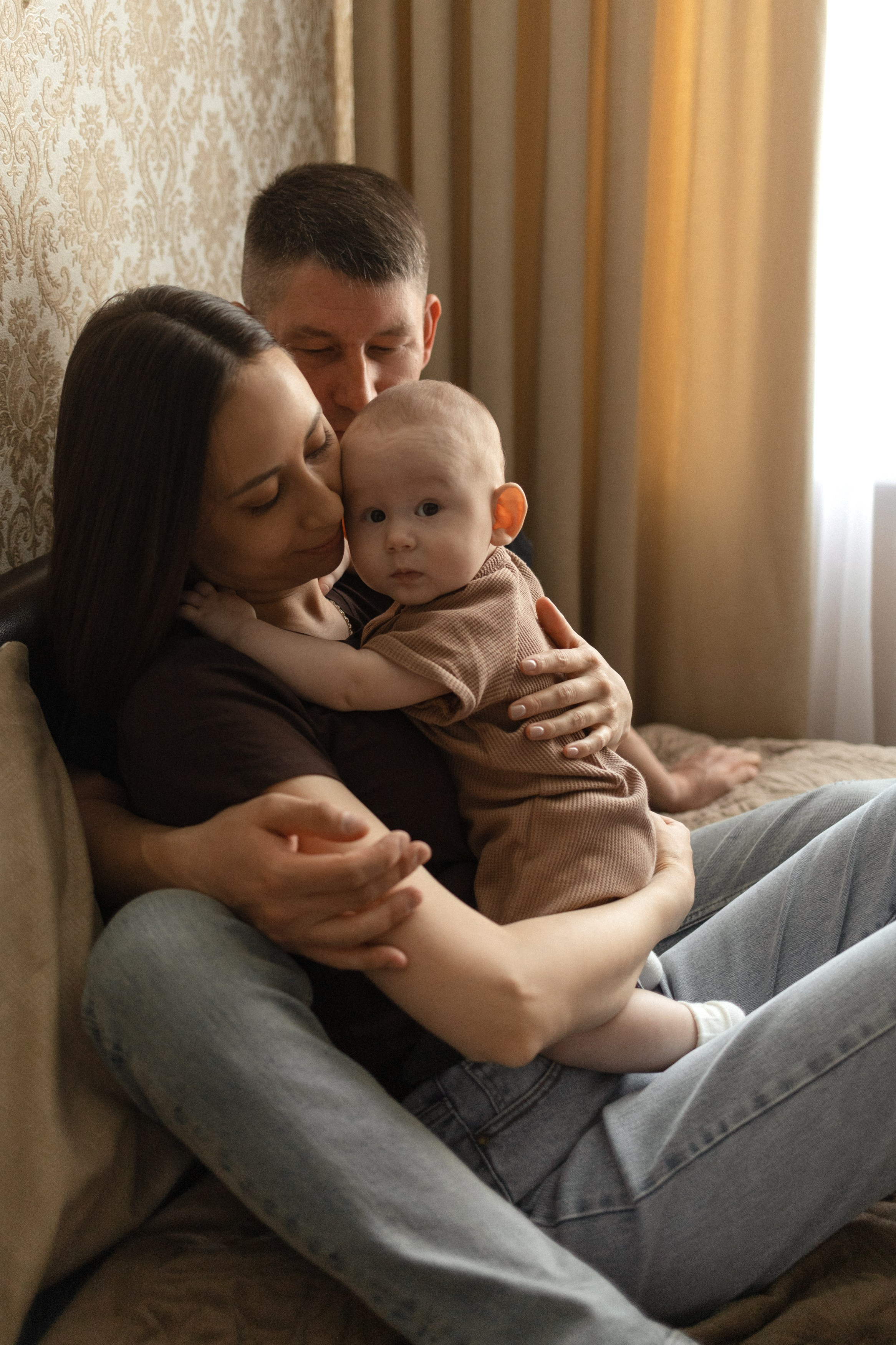 Лева и его родители. Семейный фотограф Челябинск