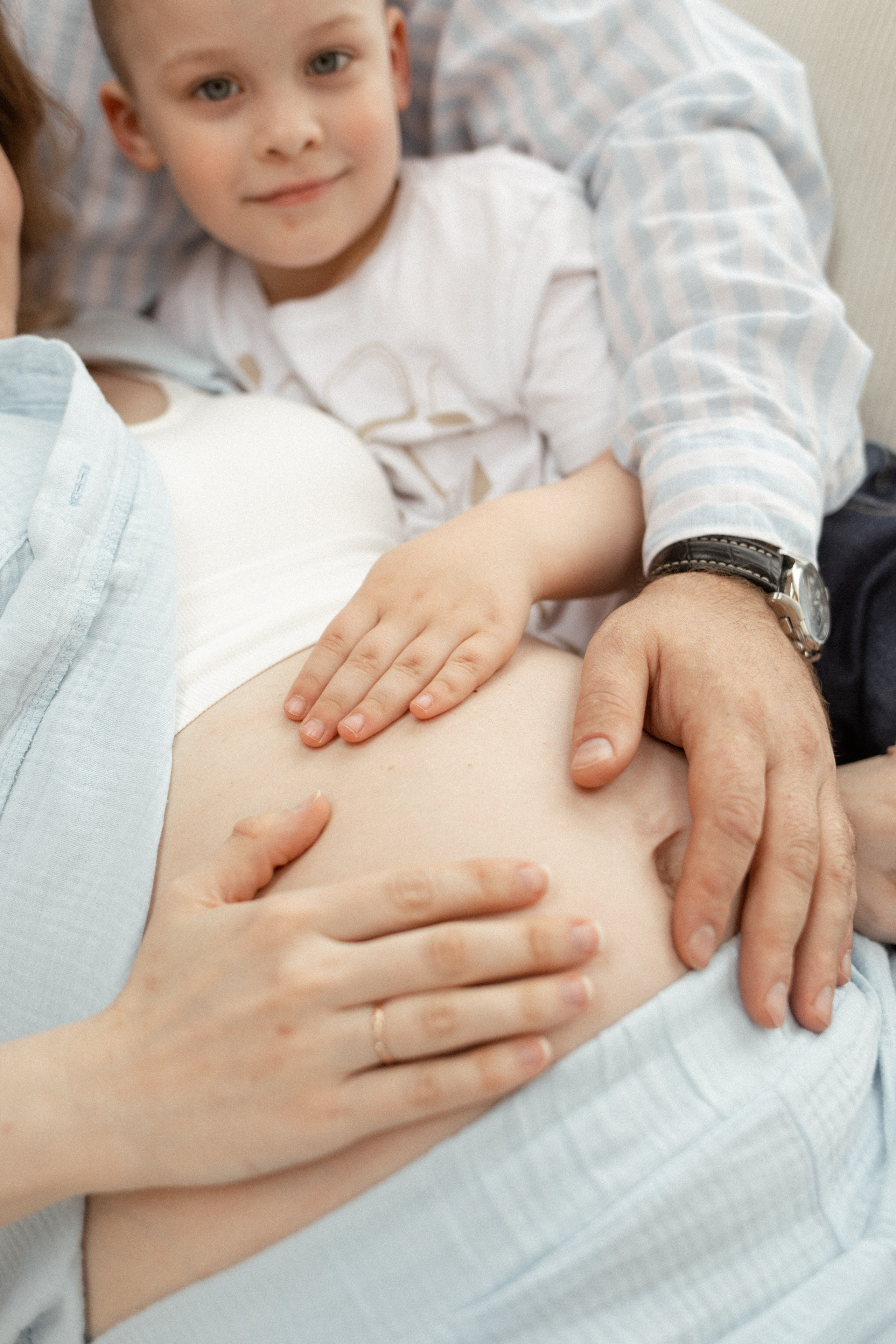 Павел, Костик и Екатерина с животиком. Семейный фотограф Челябинск