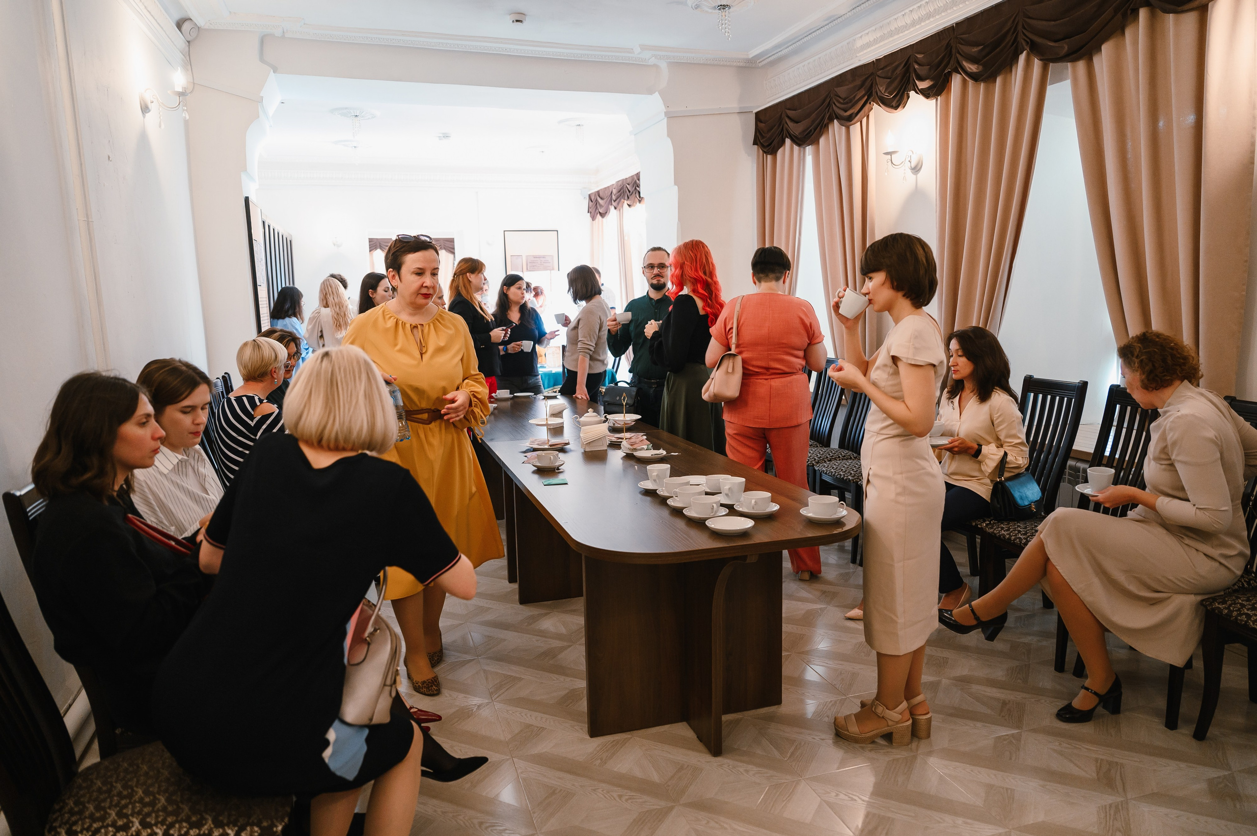 «Евгений Онегин»: лекция в особняке. Wedding and family photographer USA