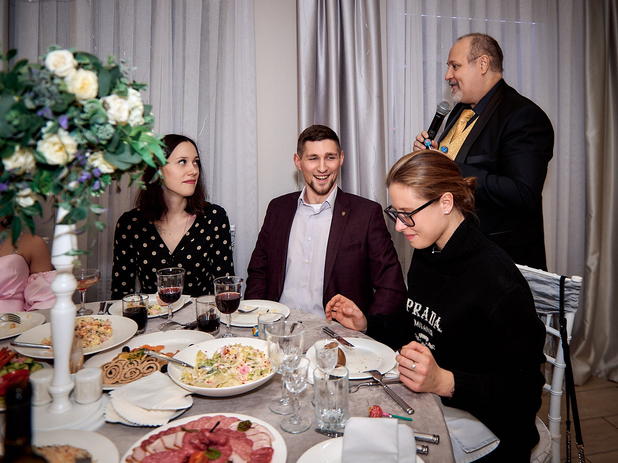 55 лет 💕. Свадебный фотограф, видеограф, рилсмейкер в Санкт-Петербурге и Москве