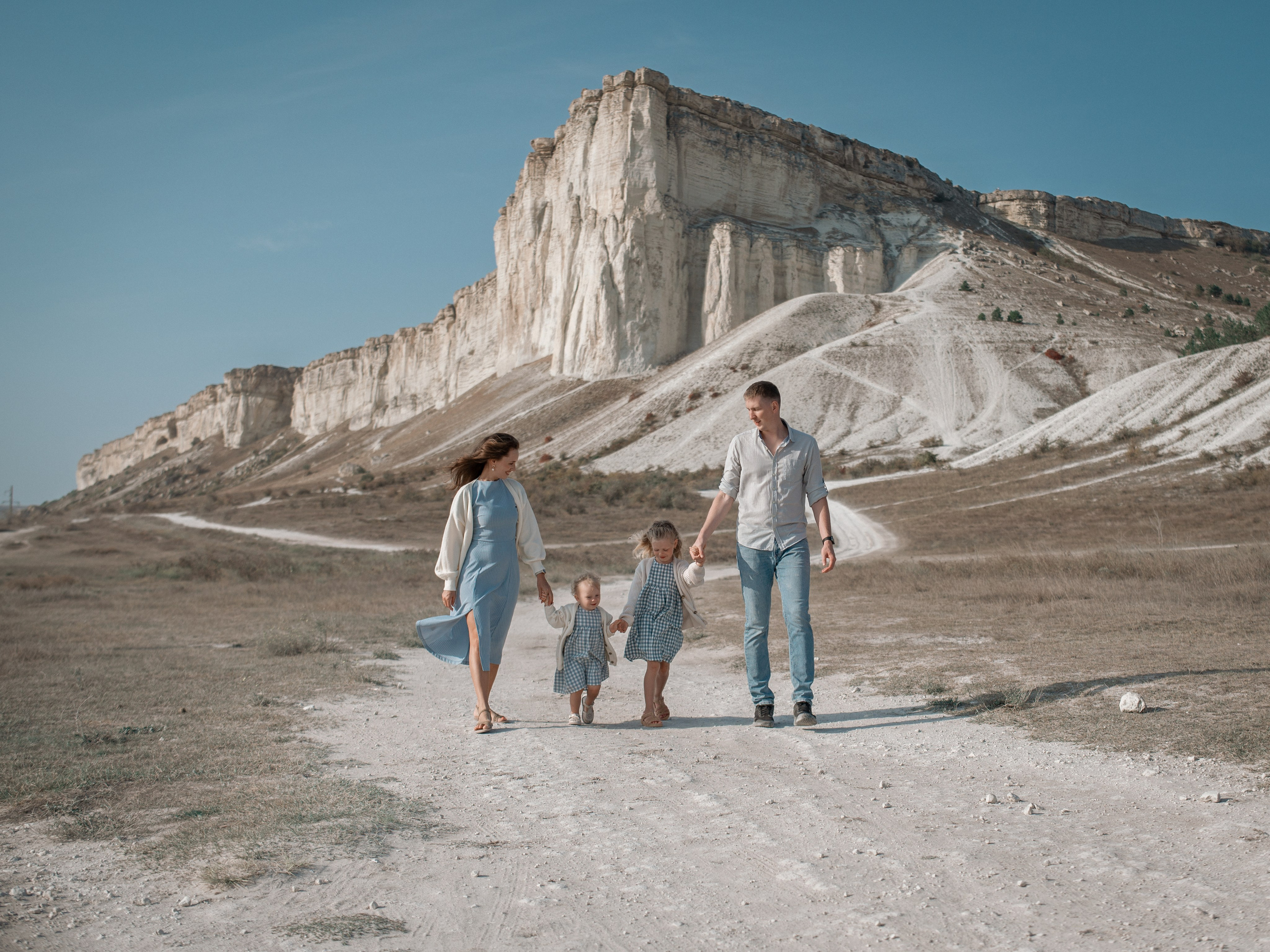 Семейная фотосессия на Белой скале в Крыму