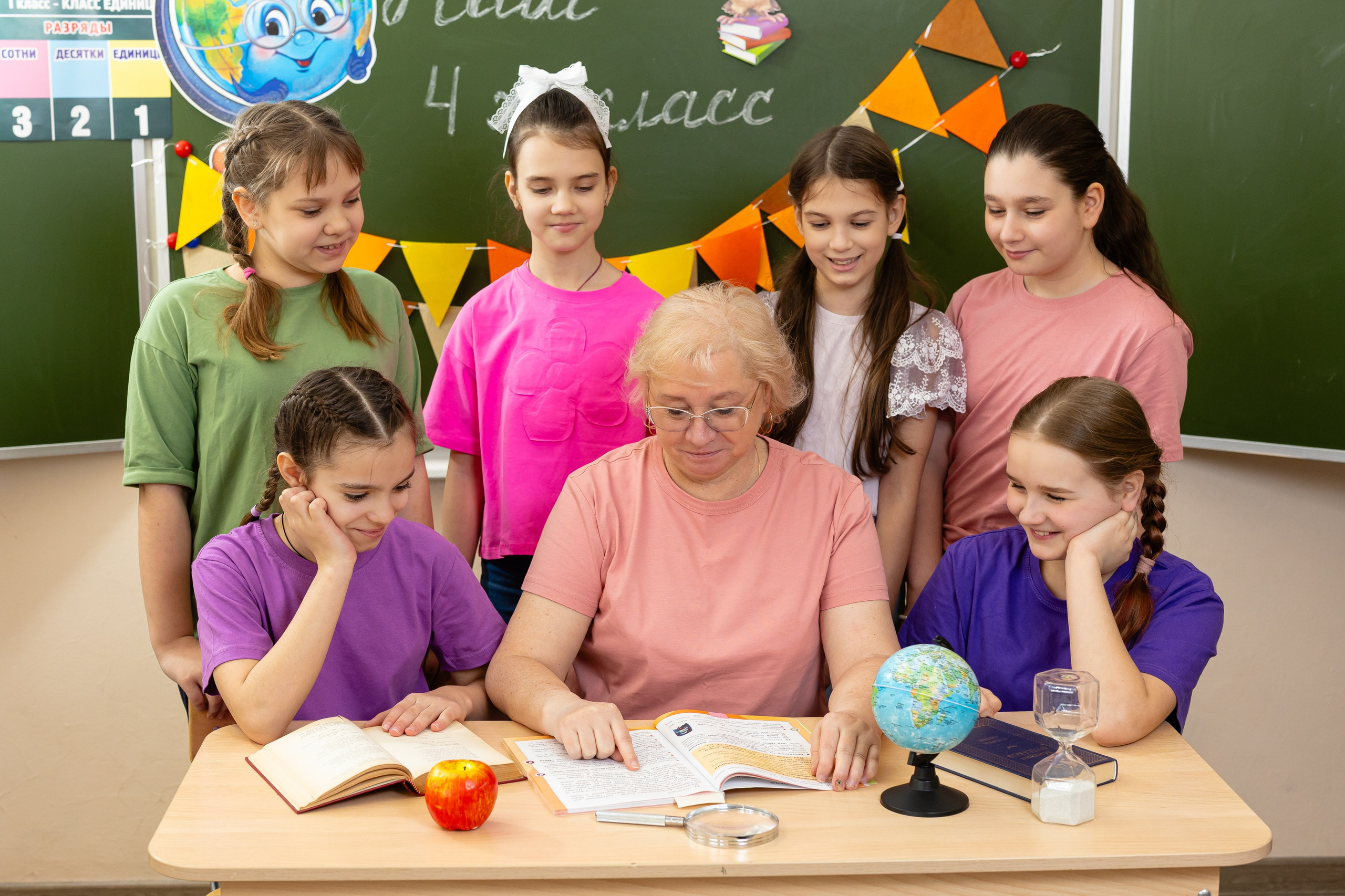 4 класс — общие в школе. Выпускные альбомы Чехов, выпускные альбомы