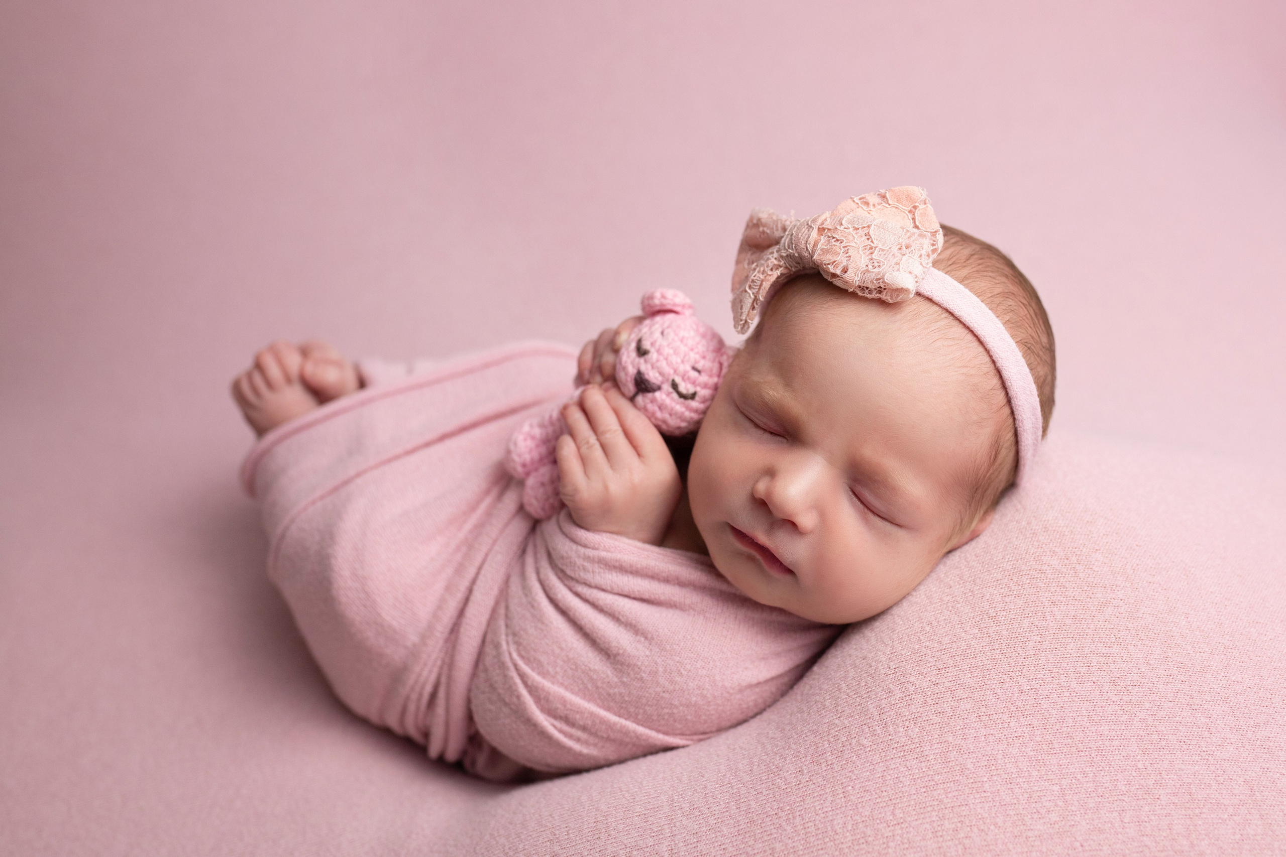 Классический стиль newborn. Фотограф новорождённых Анапа Елена Кушнарь