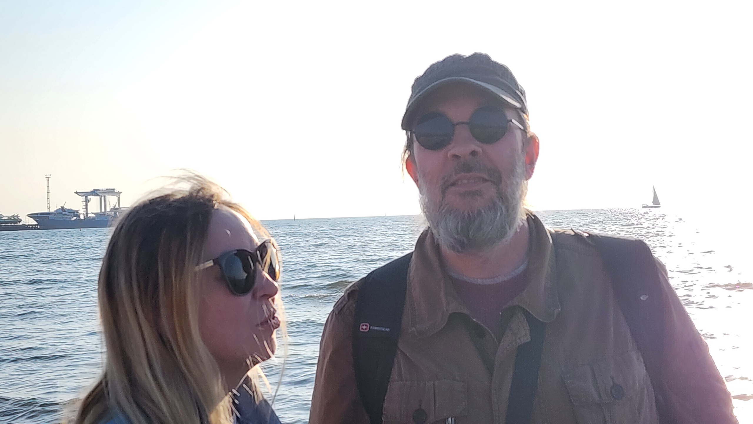 2025-04-24 Анапа: Море. Собор Отрасли