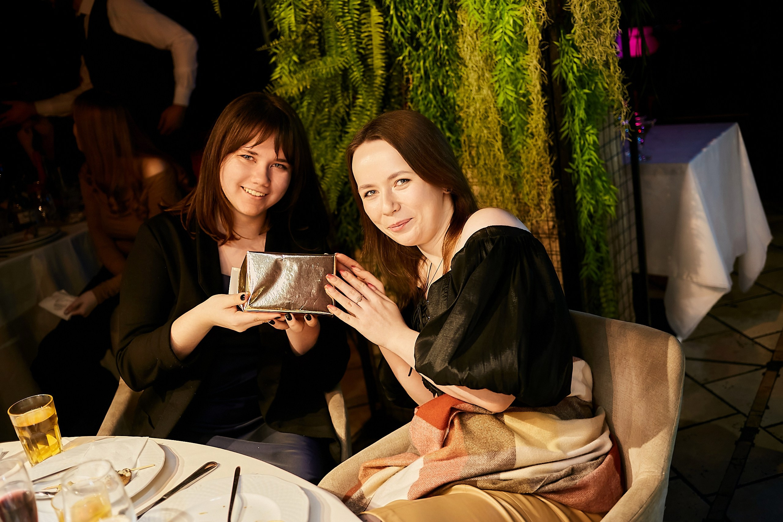 Антон & Гульназ. Фотограф и Видеограф в Москве. Олег Корушев