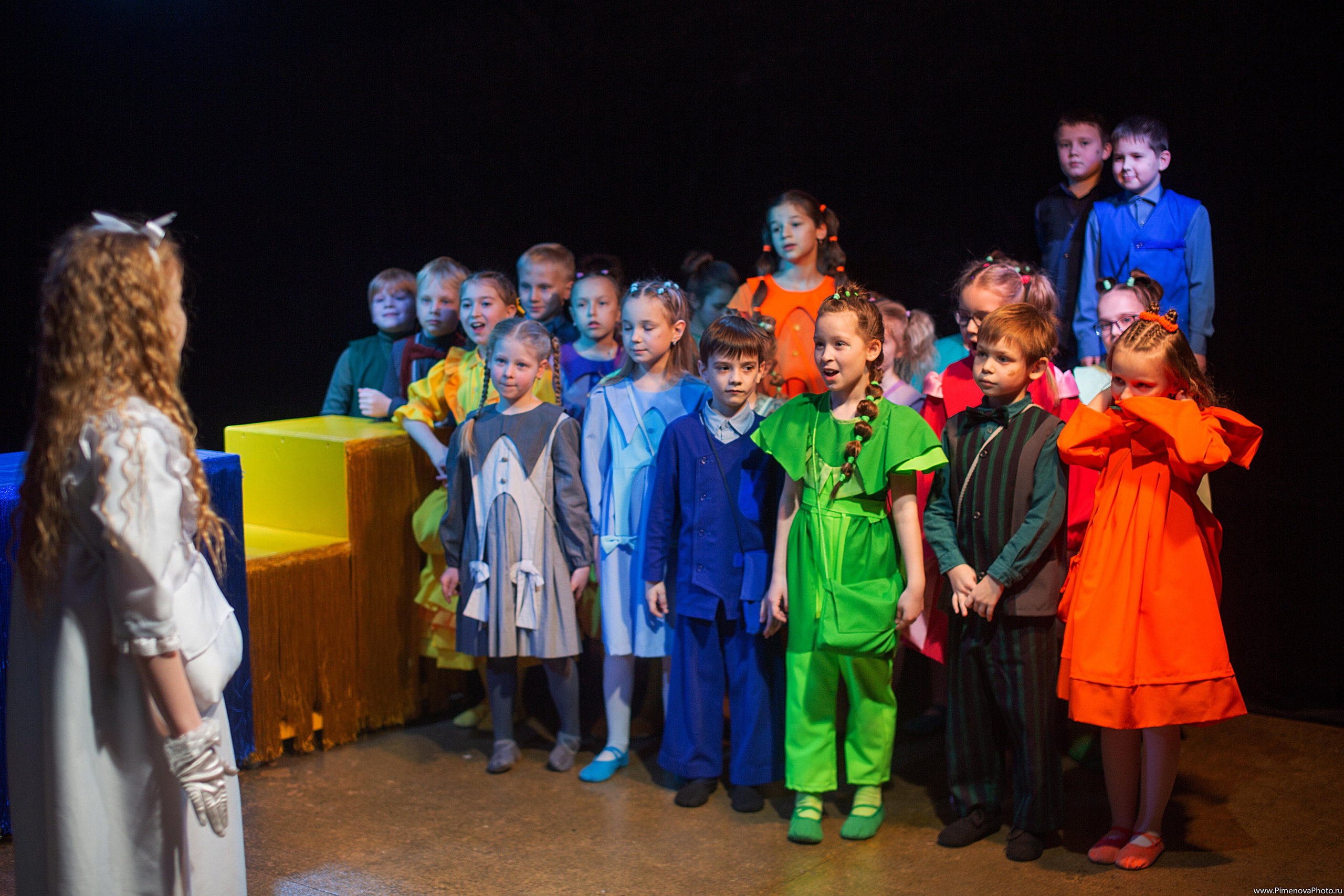 Карандаши «Театрум» ДТЦ, февраль. Семейный и детский фотограф в Петрозаводске