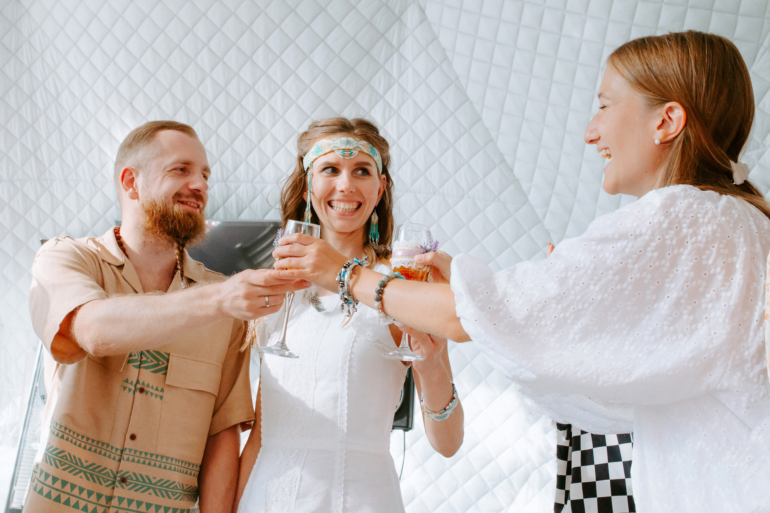 Свадьба Евгения и Илья. Загс. Банкет. Фотограф в Челябинске Ополихина Анна