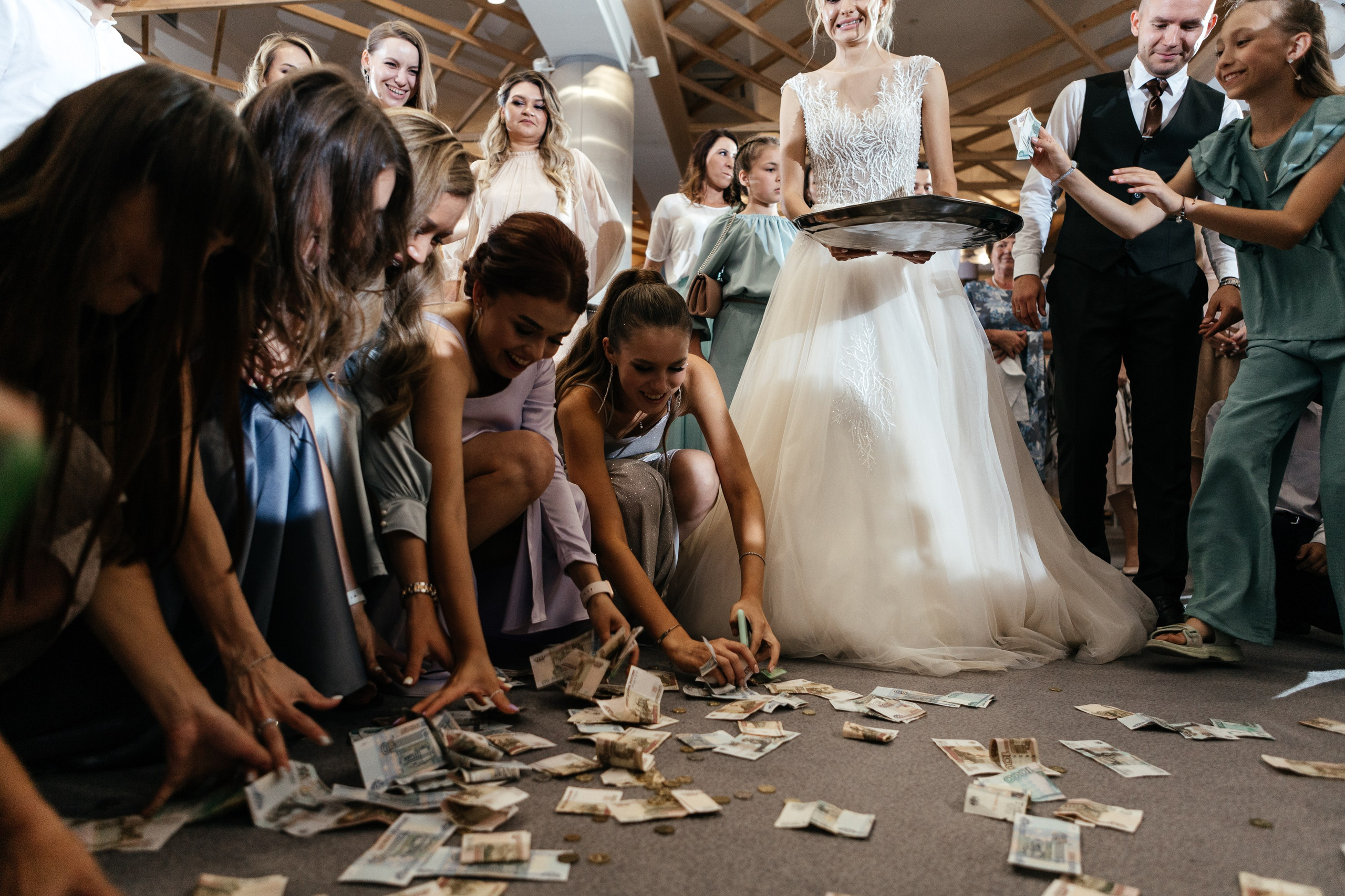 Свадебный фотограф Уфа — Руслан ГабдлисламовЖивые эмоции, красивые кадры, воспоминания на всю жизнь.Работаю по всей Республике Башкортоста. Свадебный фотограф Уфа Руслан Габдлисламов