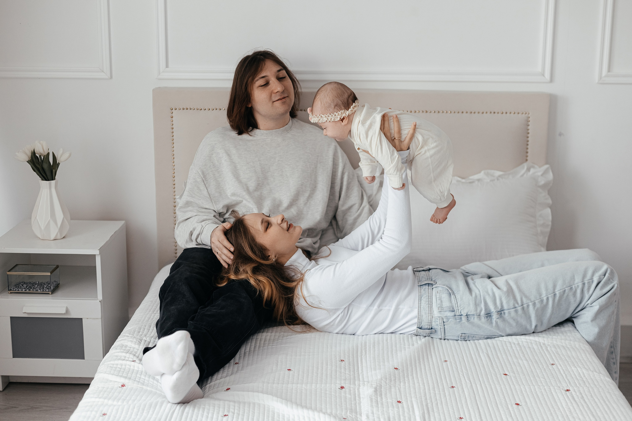 Зоя, Дима и Вика. Главная