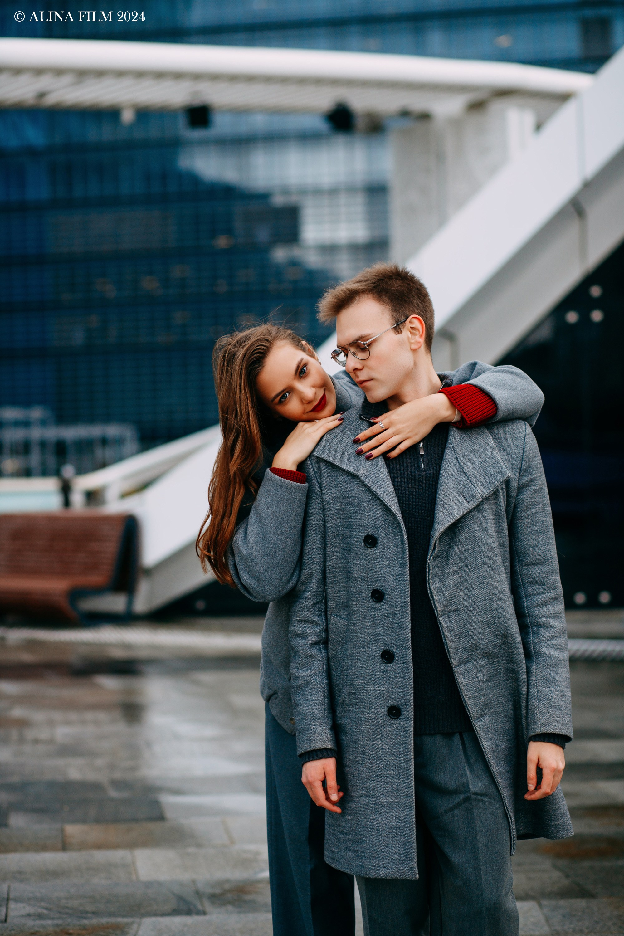 Лавстори в Москва Сити. Фотограф в Санкт-Петербурге Alina Film