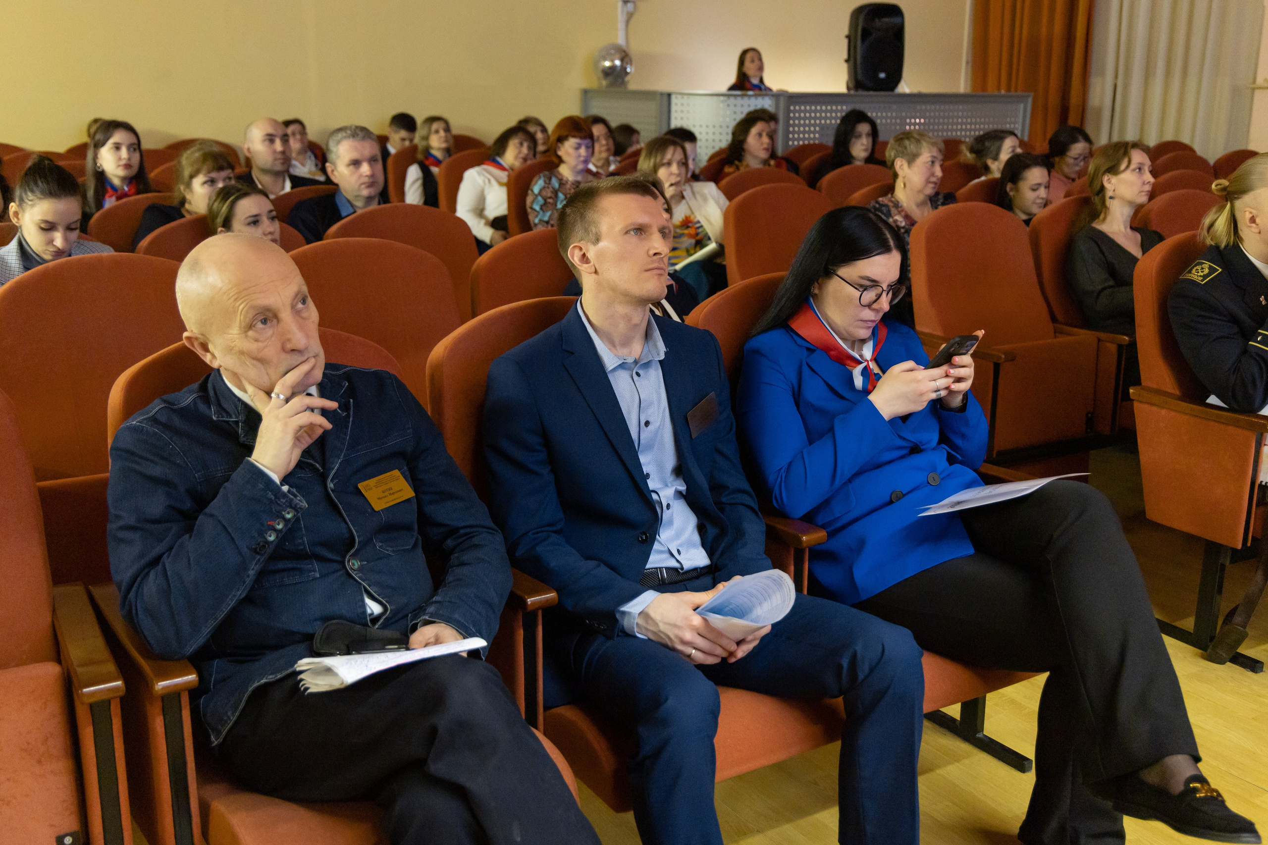 XIV ПМОФ '24. Школа 683. Евгений Матвеев — фотограф в Санкт-Петербурге