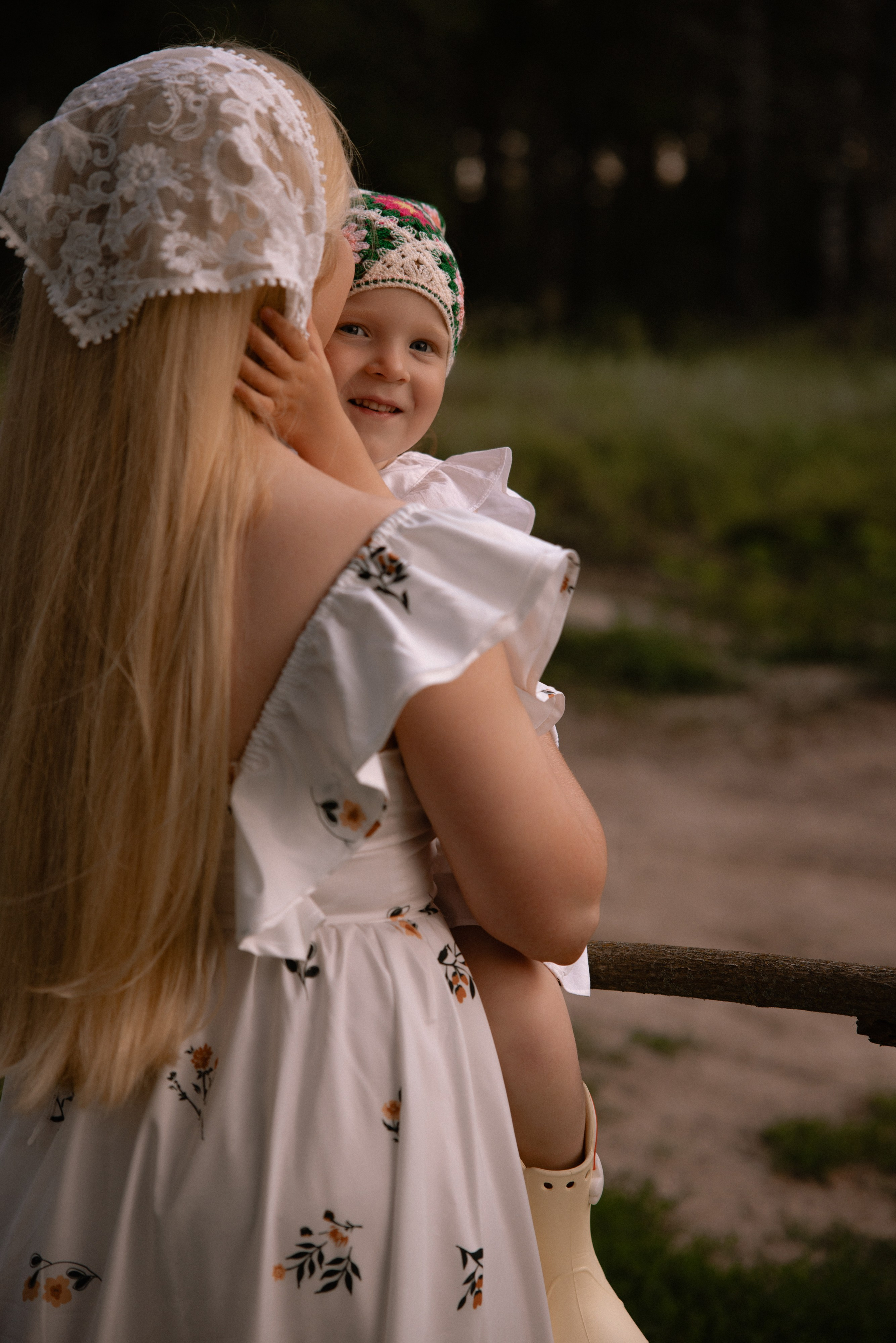 Маша и Стеша. Семейный фотограф Губкин/Старый Оскол