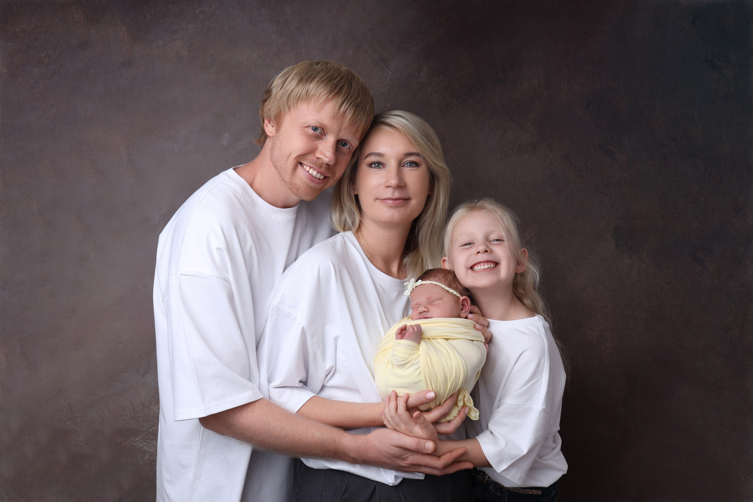 Newborn девочки. Фотограф новорожденных Модяева Ирина