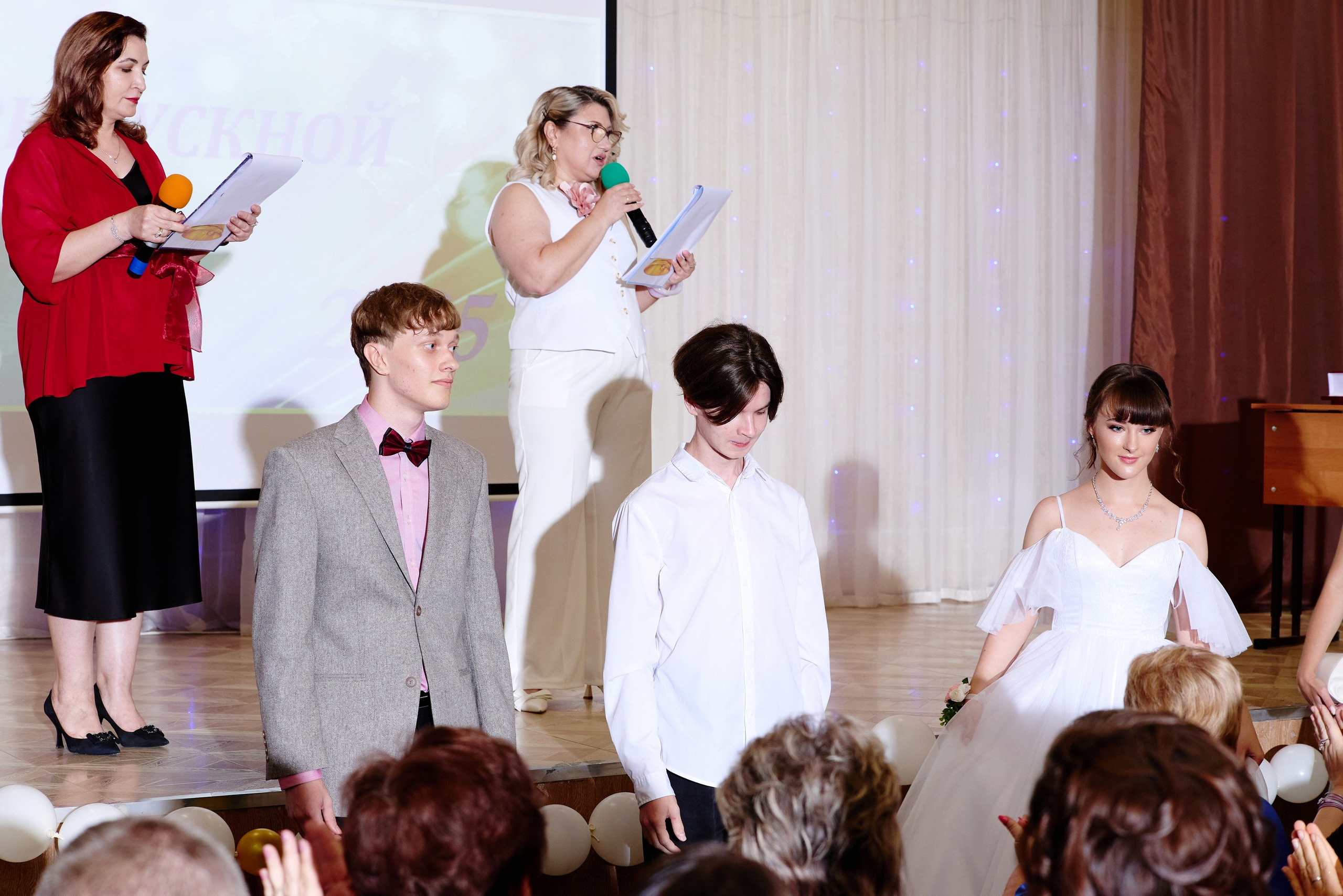 Выпускной 35 Сош. Фотограф Выпускные альбомы Таганрог Сергей Коробченко